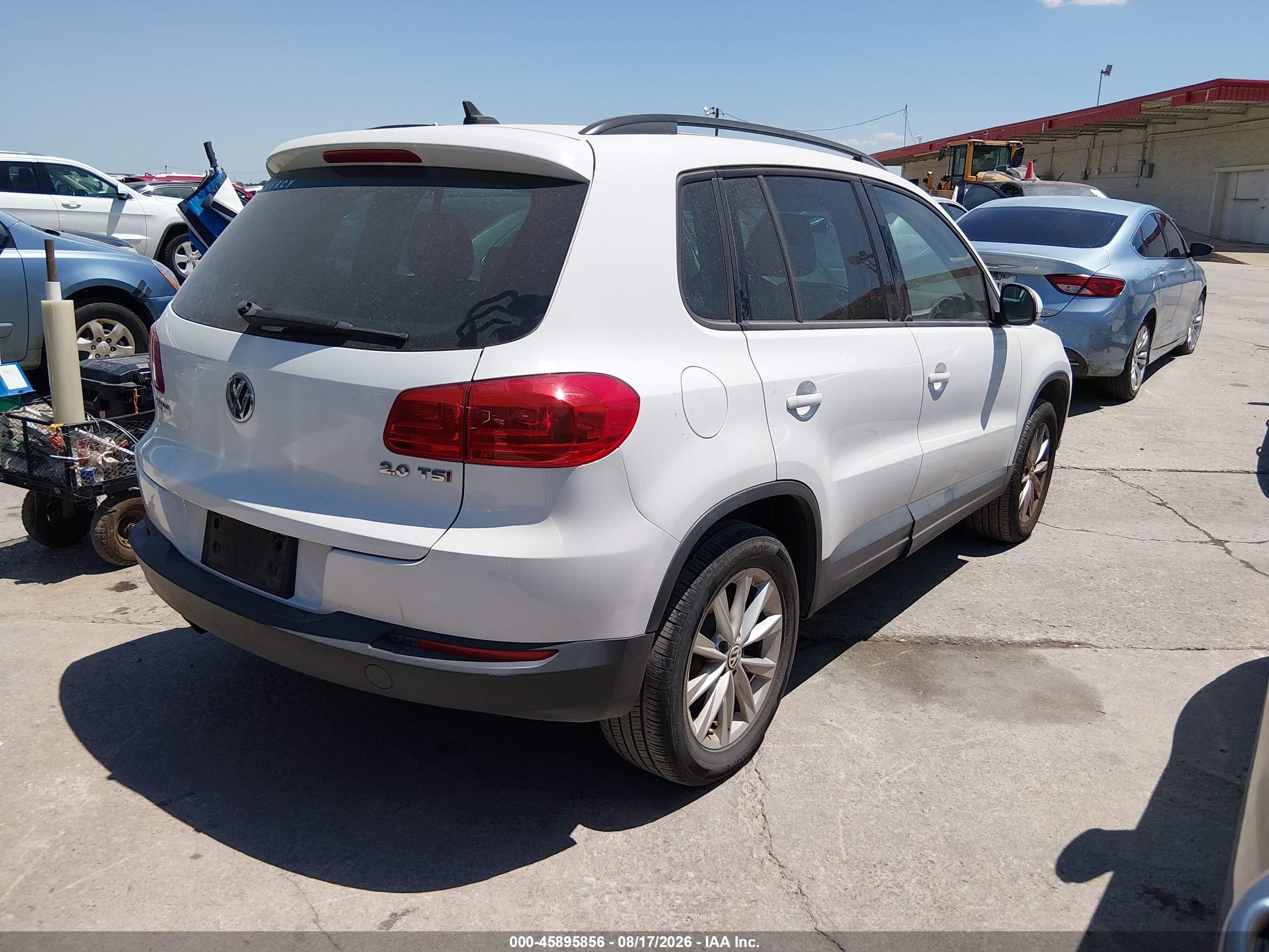 2015 Volkswagen Tiguan Se White vin: WVGAV7AX2FW607058