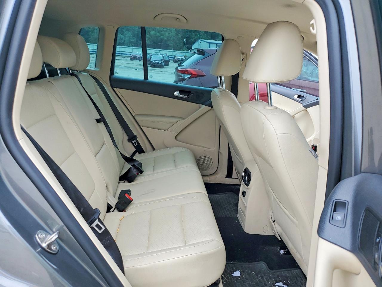 2012 Volkswagen Tiguan S Gray vin: WVGAV7AX3CW086492