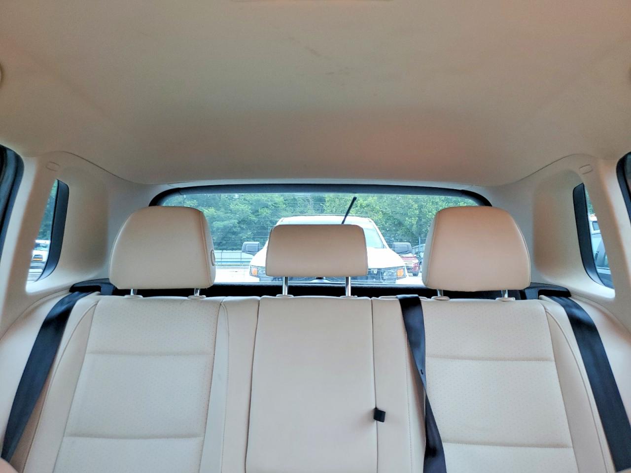 2012 Volkswagen Tiguan S Gray vin: WVGAV7AX3CW086492