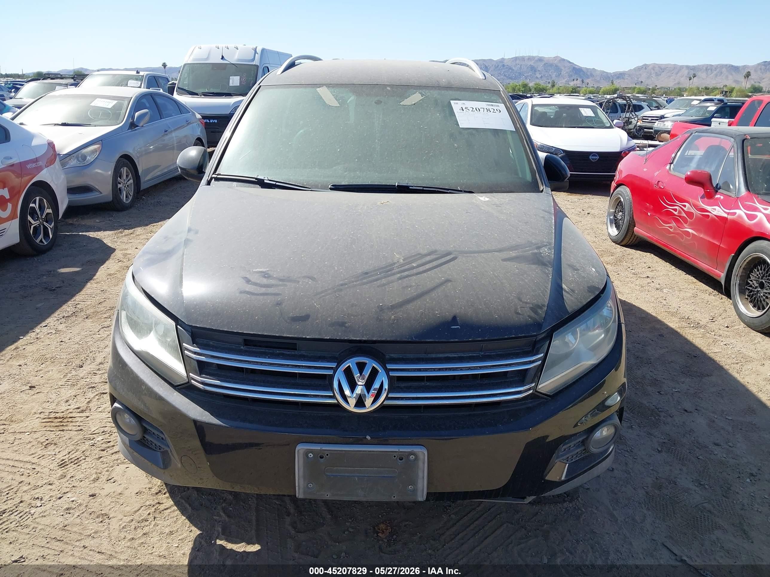2012 Volkswagen Tiguan Le/s/se/sel Black vin: WVGAV7AX3CW514514