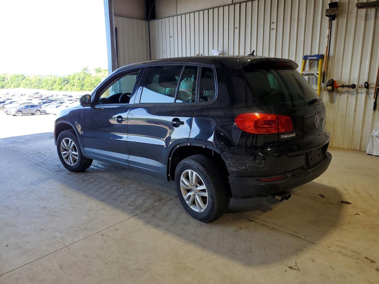 2012 Volkswagen Tiguan S Black vin: WVGAV7AX3CW520684