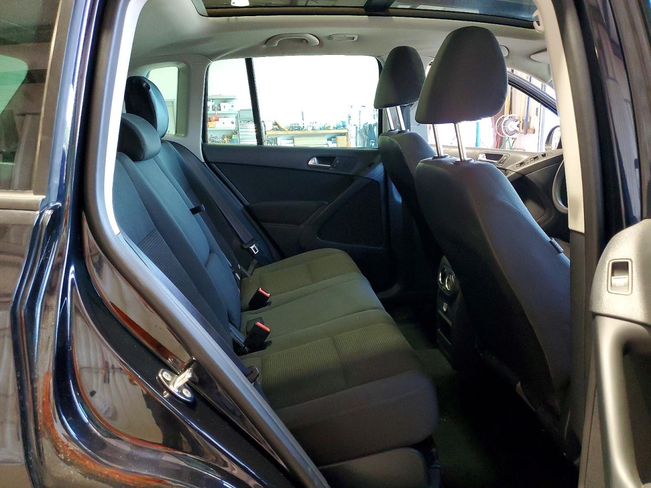 2012 Volkswagen Tiguan S Black vin: WVGAV7AX3CW520684