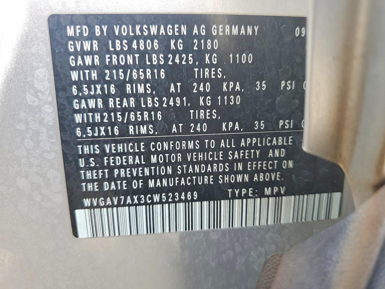 2012 Volkswagen Tiguan S Silver vin: WVGAV7AX3CW523469