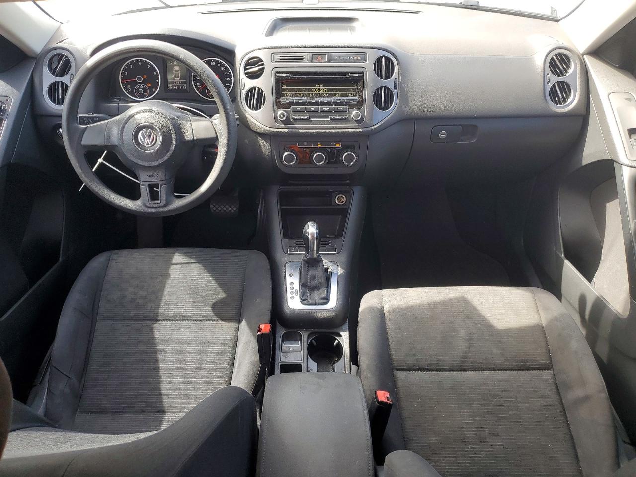 2012 Volkswagen Tiguan S Silver vin: WVGAV7AX3CW523469
