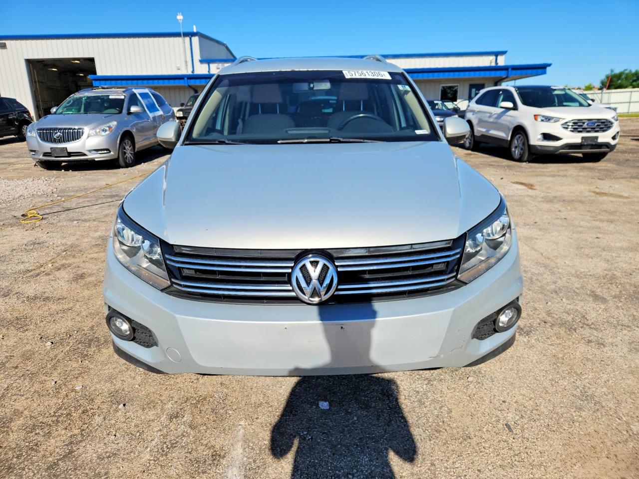 2012 Volkswagen Tiguan S Silver vin: WVGAV7AX3CW555550