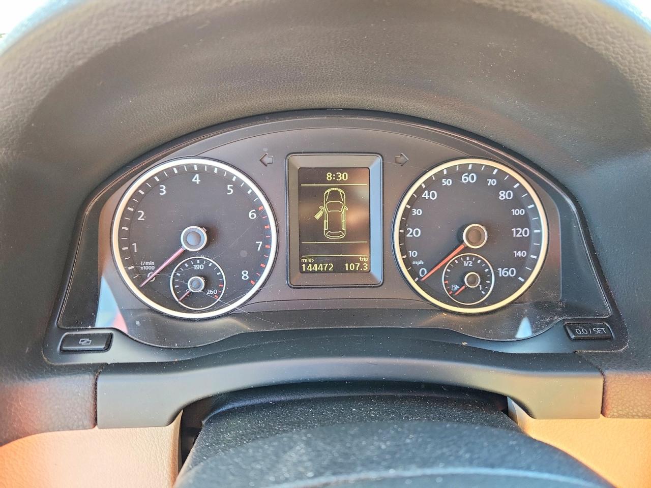 2012 Volkswagen Tiguan S Silver vin: WVGAV7AX3CW555550