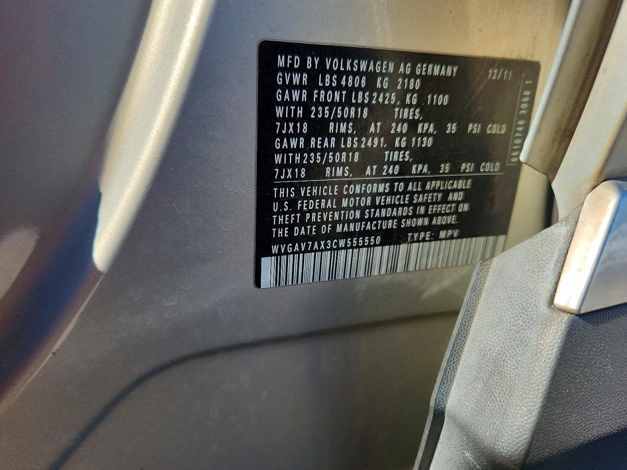 2012 Volkswagen Tiguan S Silver vin: WVGAV7AX3CW555550