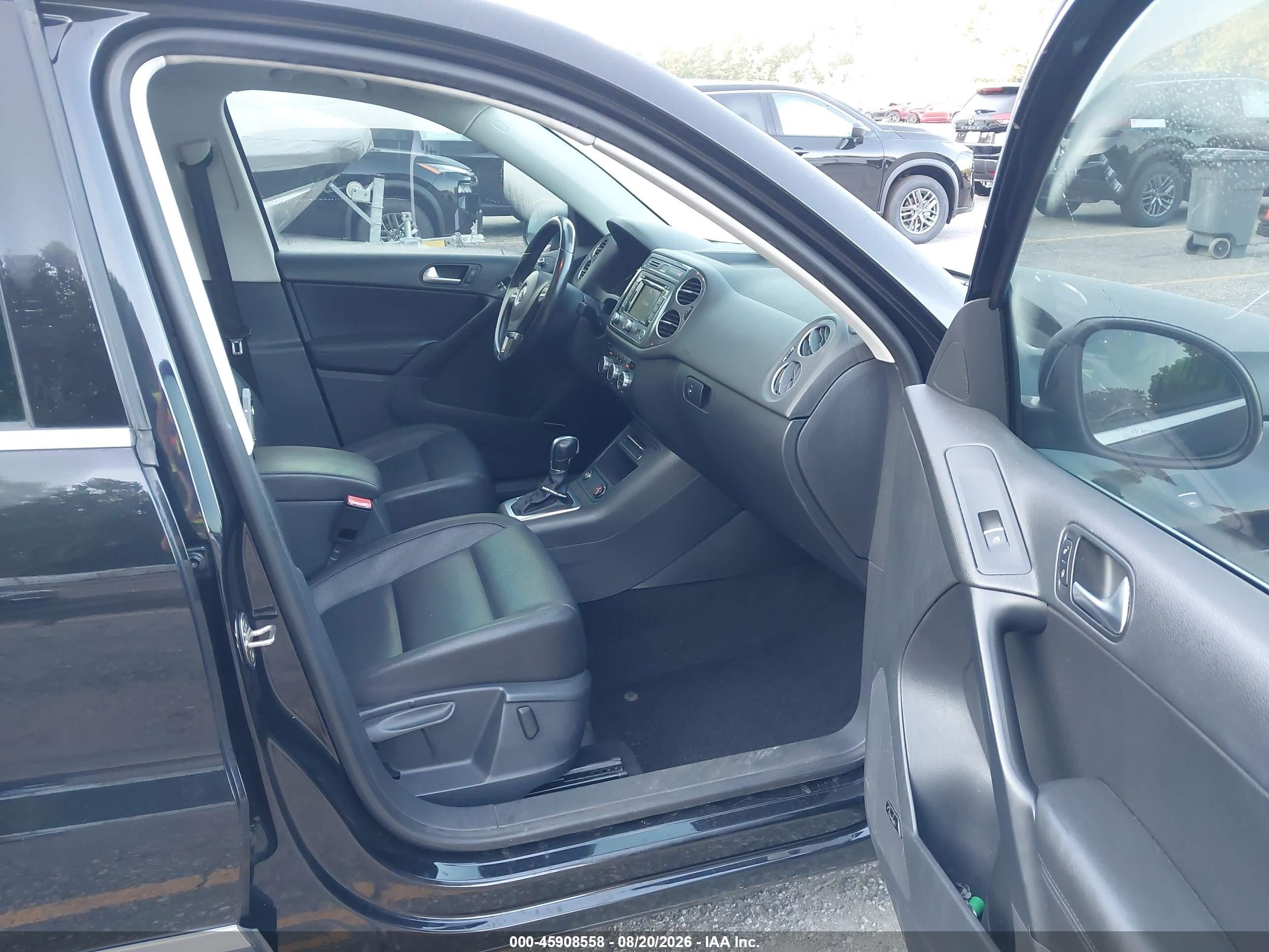 2015 Volkswagen Tiguan Sel Black vin: WVGAV7AX3FW503999