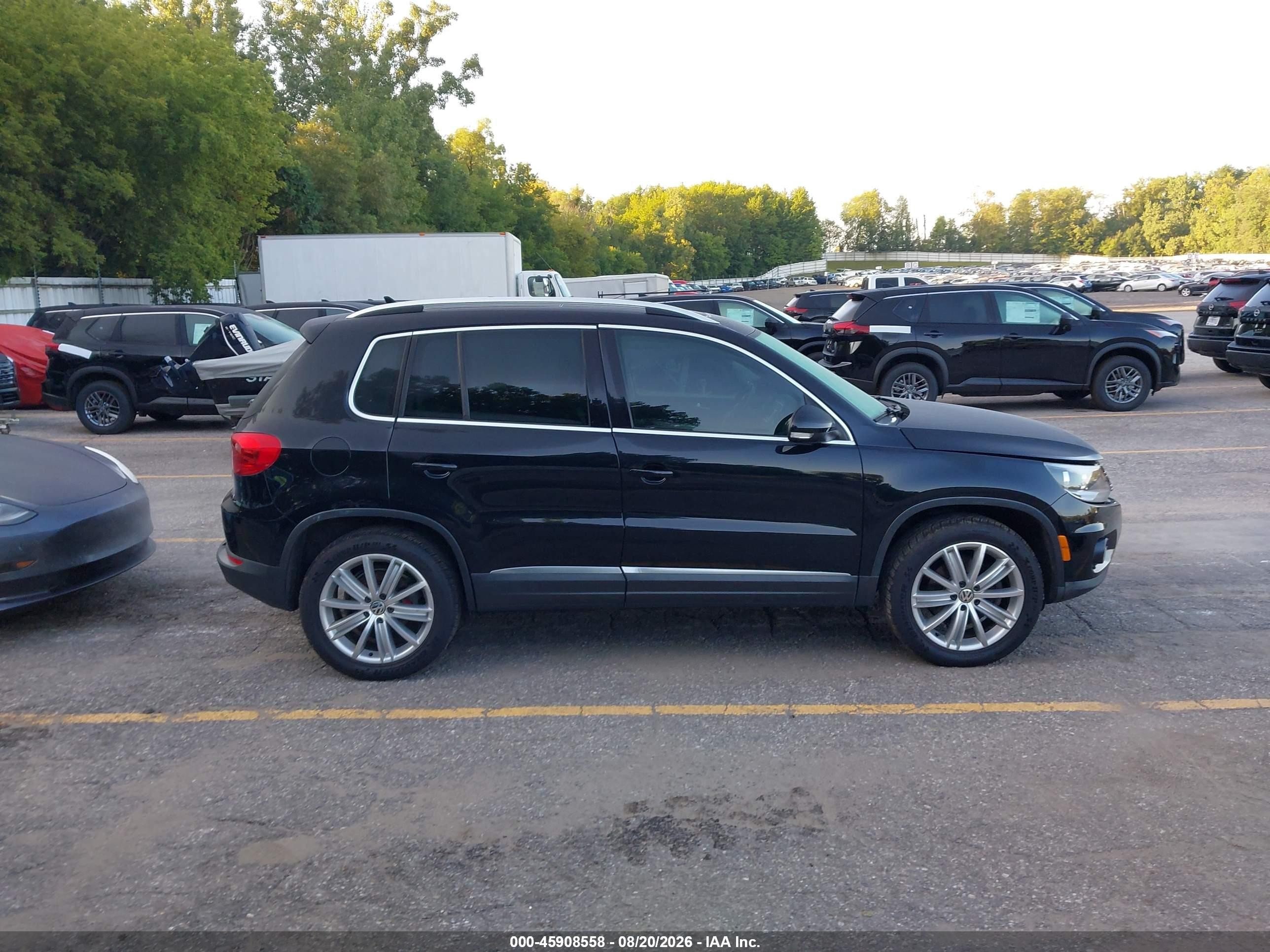 2015 Volkswagen Tiguan Sel Black vin: WVGAV7AX3FW503999