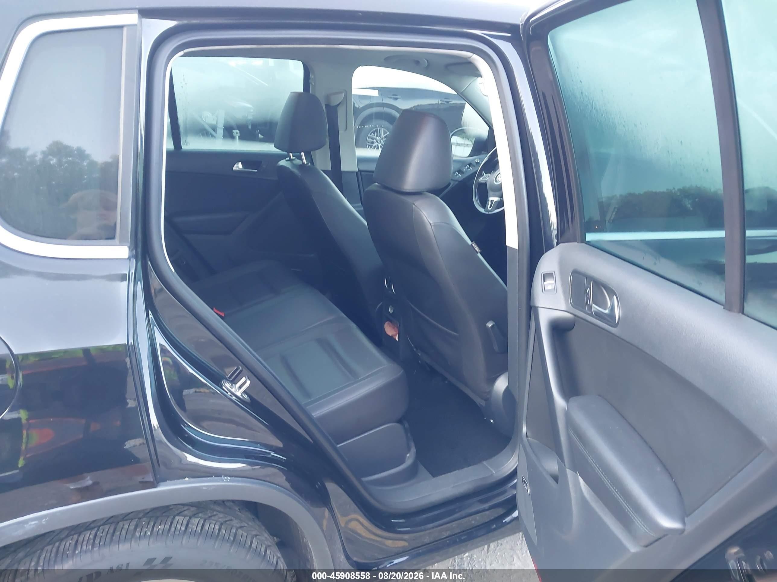 2015 Volkswagen Tiguan Sel Black vin: WVGAV7AX3FW503999