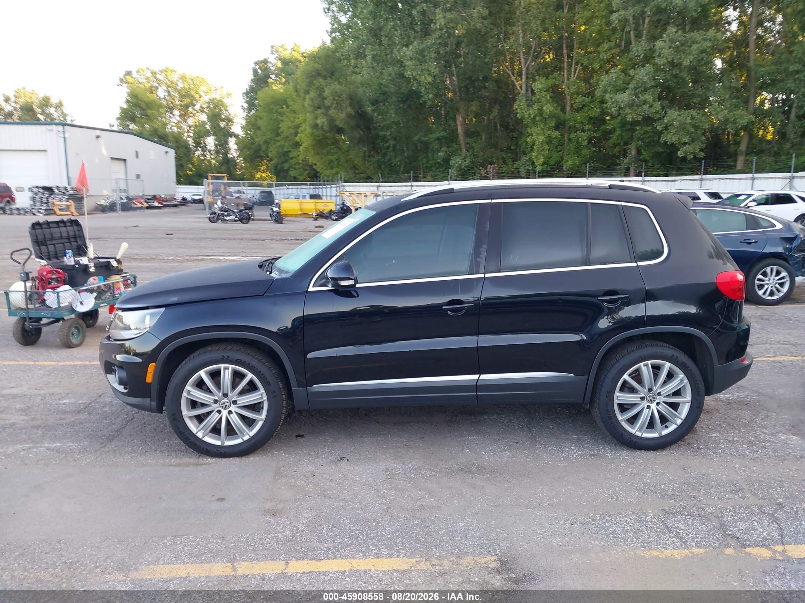 2015 Volkswagen Tiguan Sel Black vin: WVGAV7AX3FW503999