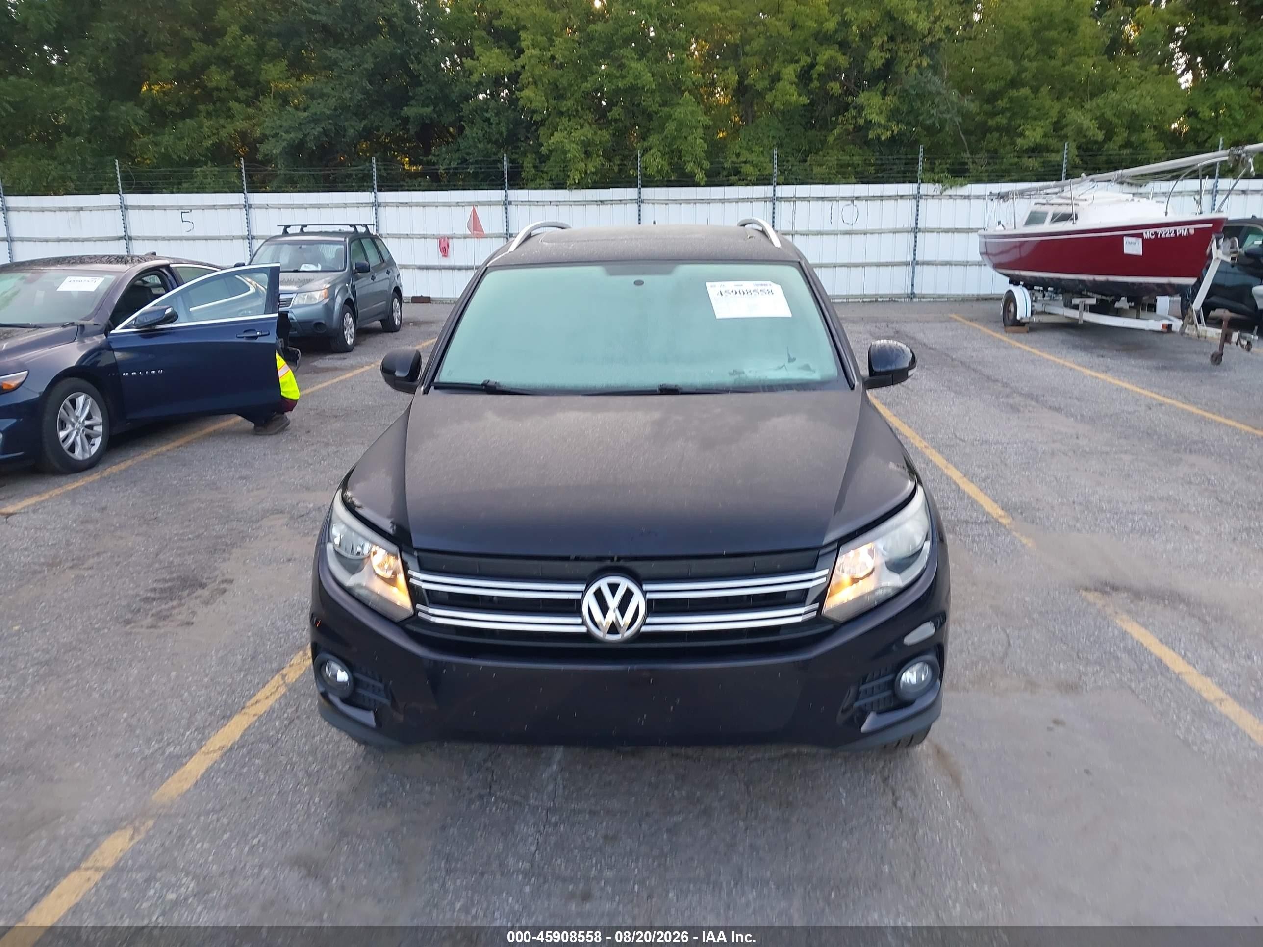 2015 Volkswagen Tiguan Sel Black vin: WVGAV7AX3FW503999