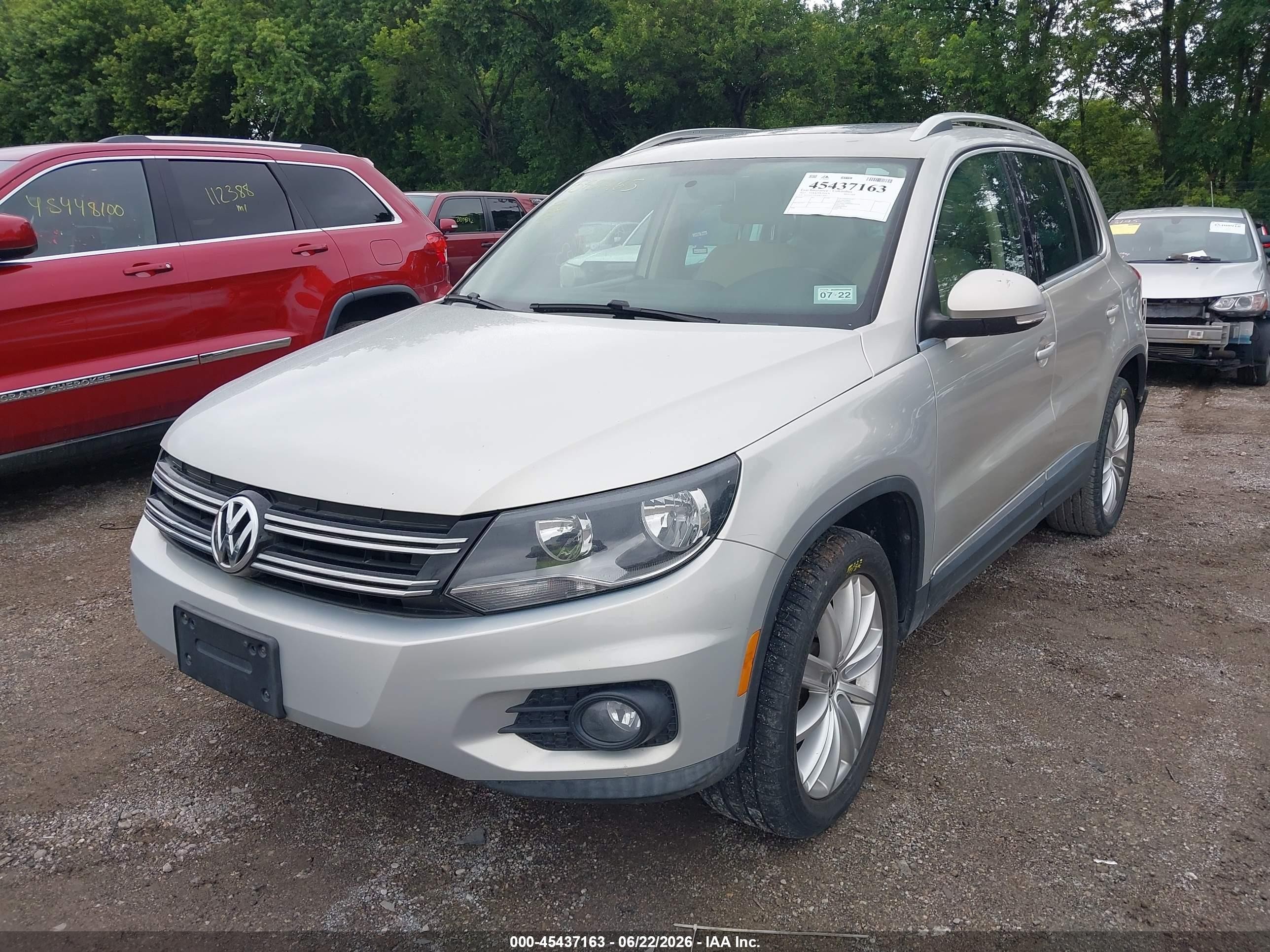 2015 Volkswagen Tiguan Se Champagne vin: WVGAV7AX3FW510645