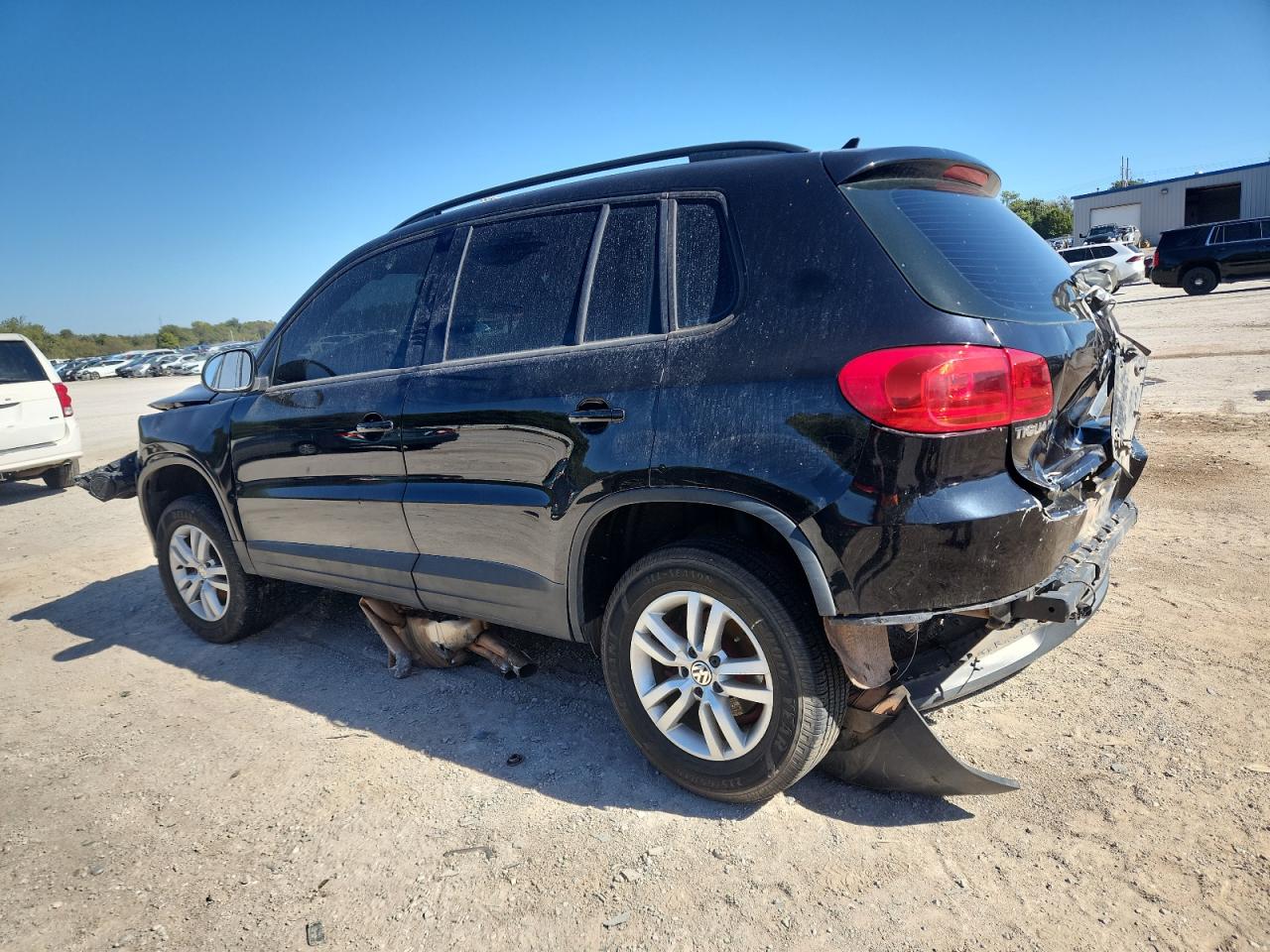 2015 Volkswagen Tiguan S Black vin: WVGAV7AX3FW551857
