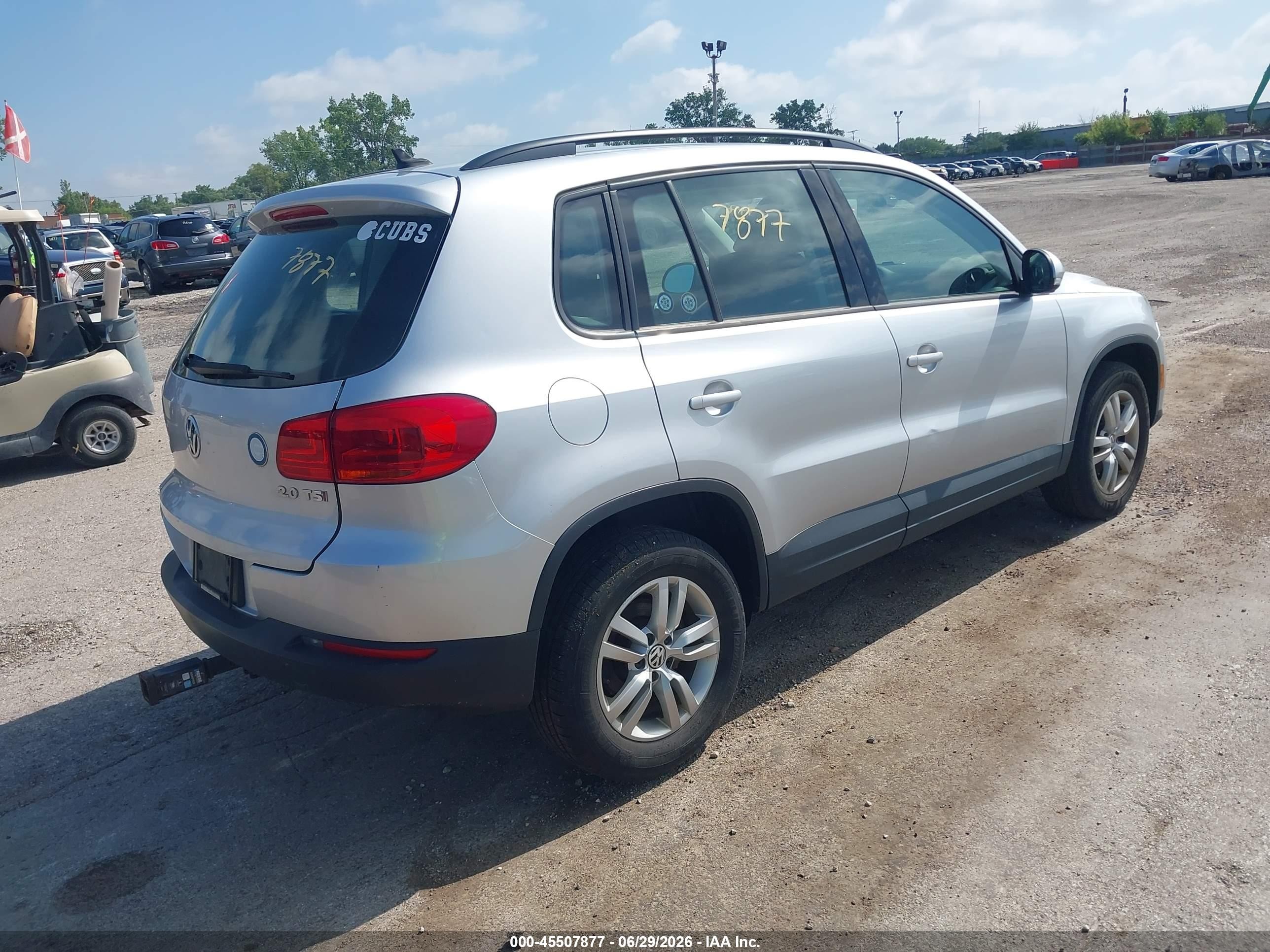 2015 Volkswagen Tiguan S Silver vin: WVGAV7AX3FW566648