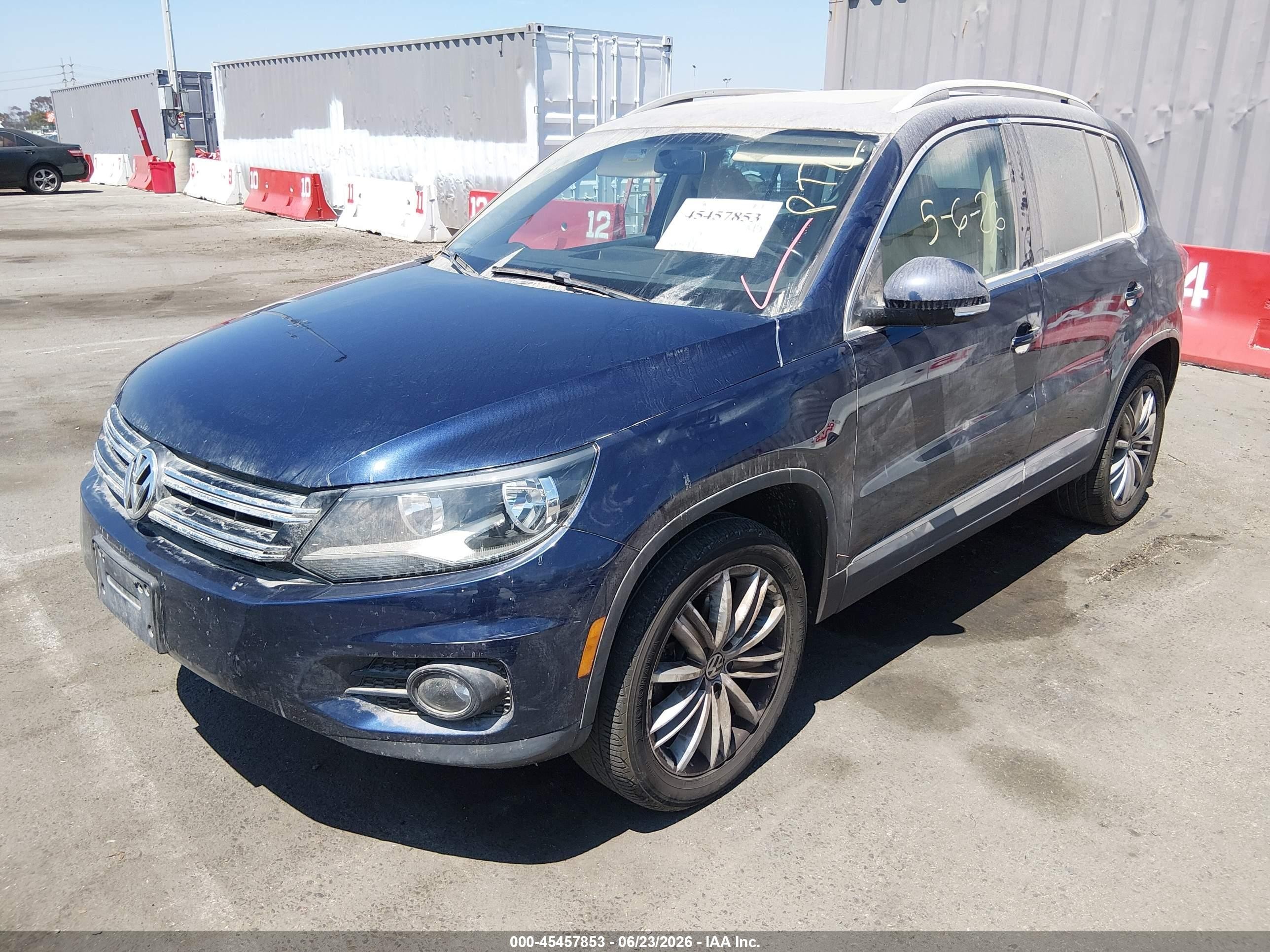 2015 Volkswagen Tiguan Se Blue vin: WVGAV7AX3FW595583
