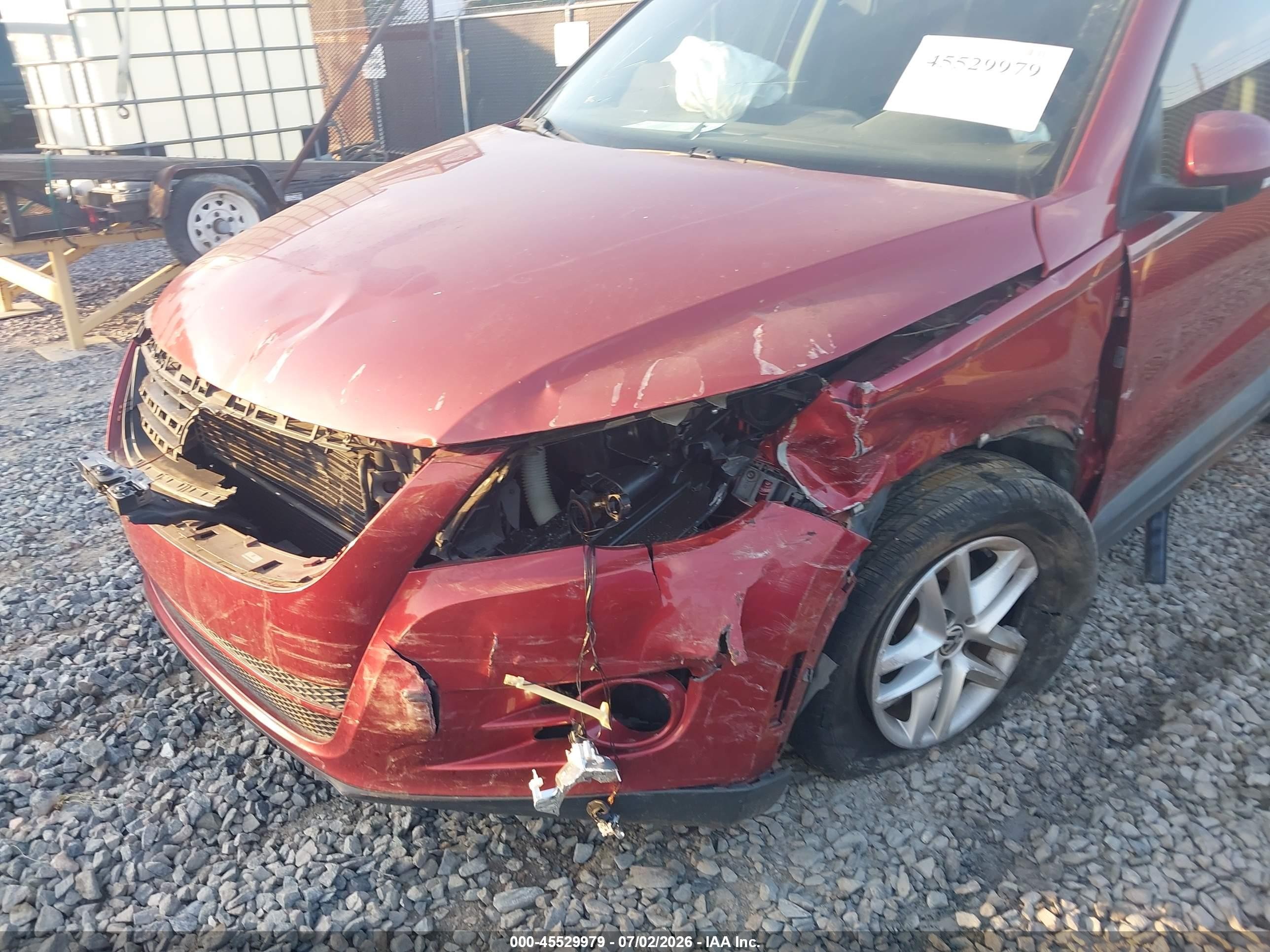 2011 Volkswagen Tiguan S Red vin: WVGAV7AX4BW001531