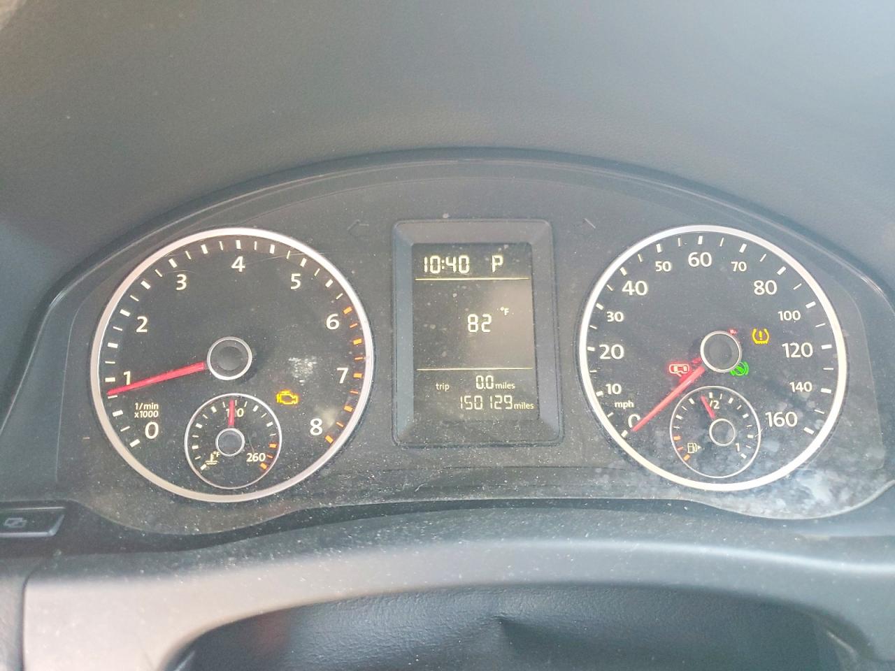 2011 Volkswagen Tiguan S Silver vin: WVGAV7AX4BW538268