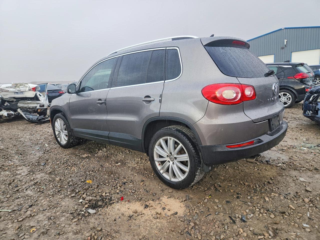 2011 Volkswagen Tiguan S Gray vin: WVGAV7AX4BW544071