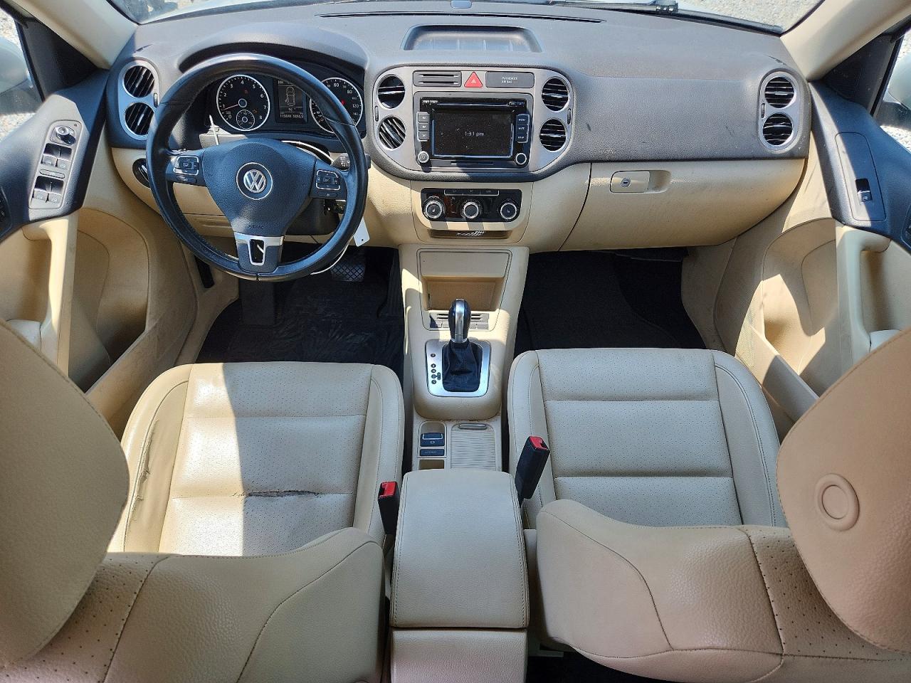 2011 Volkswagen Tiguan S Silver vin: WVGAV7AX4BW555975