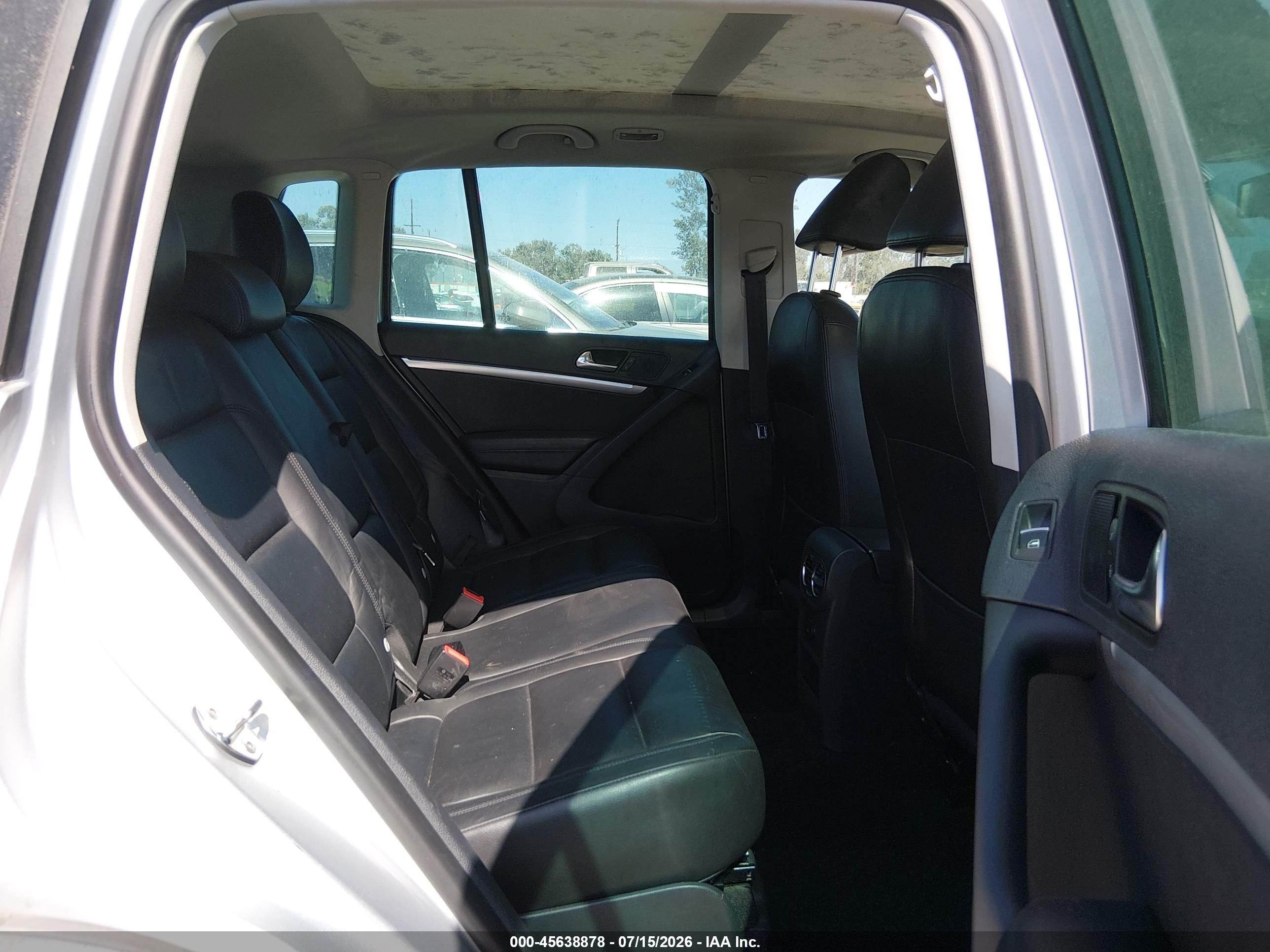 2012 Volkswagen Tiguan Sel Silver vin: WVGAV7AX4CW001546