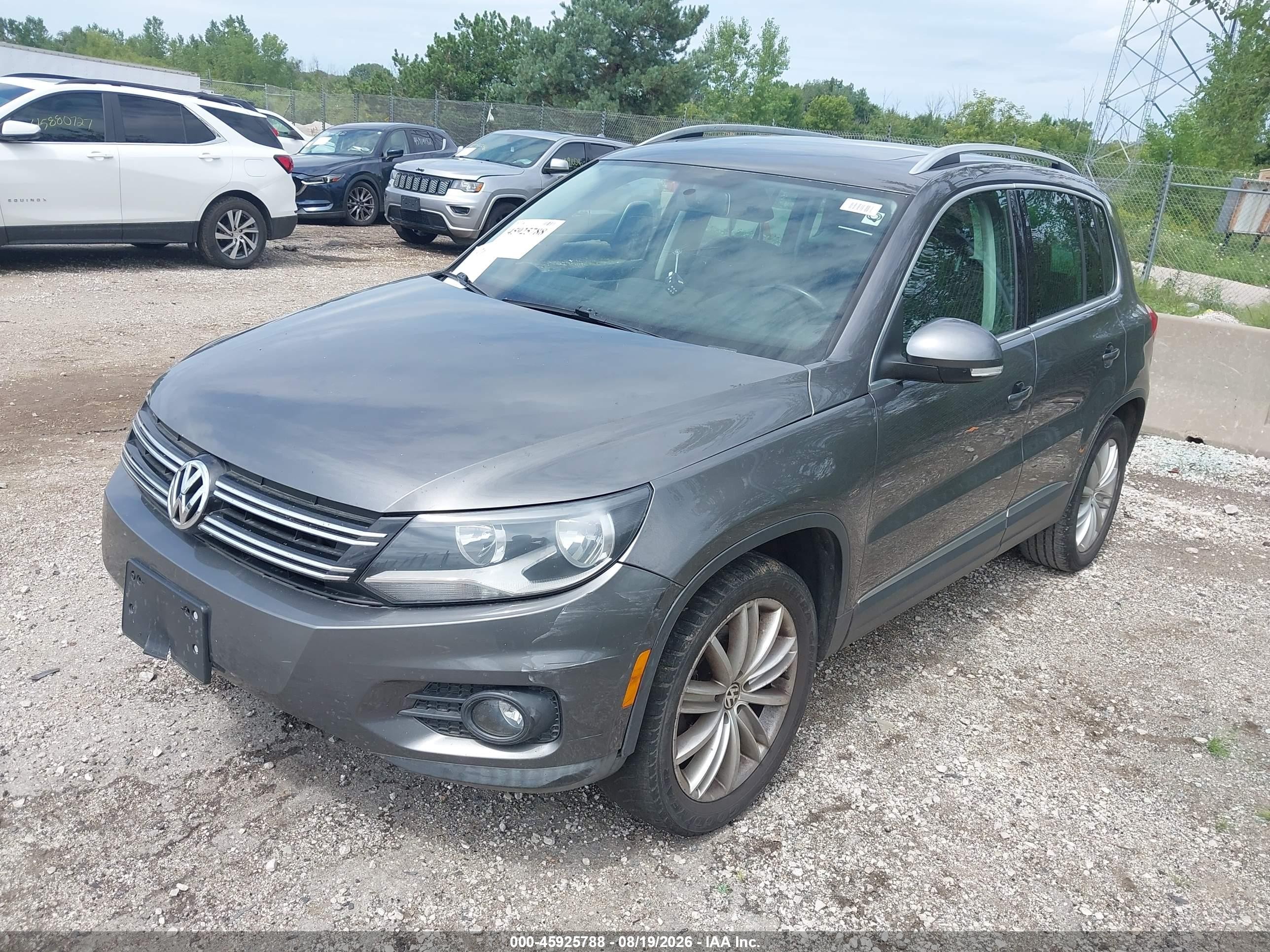 2012 Volkswagen Tiguan Se Серый vin: WVGAV7AX4CW002843