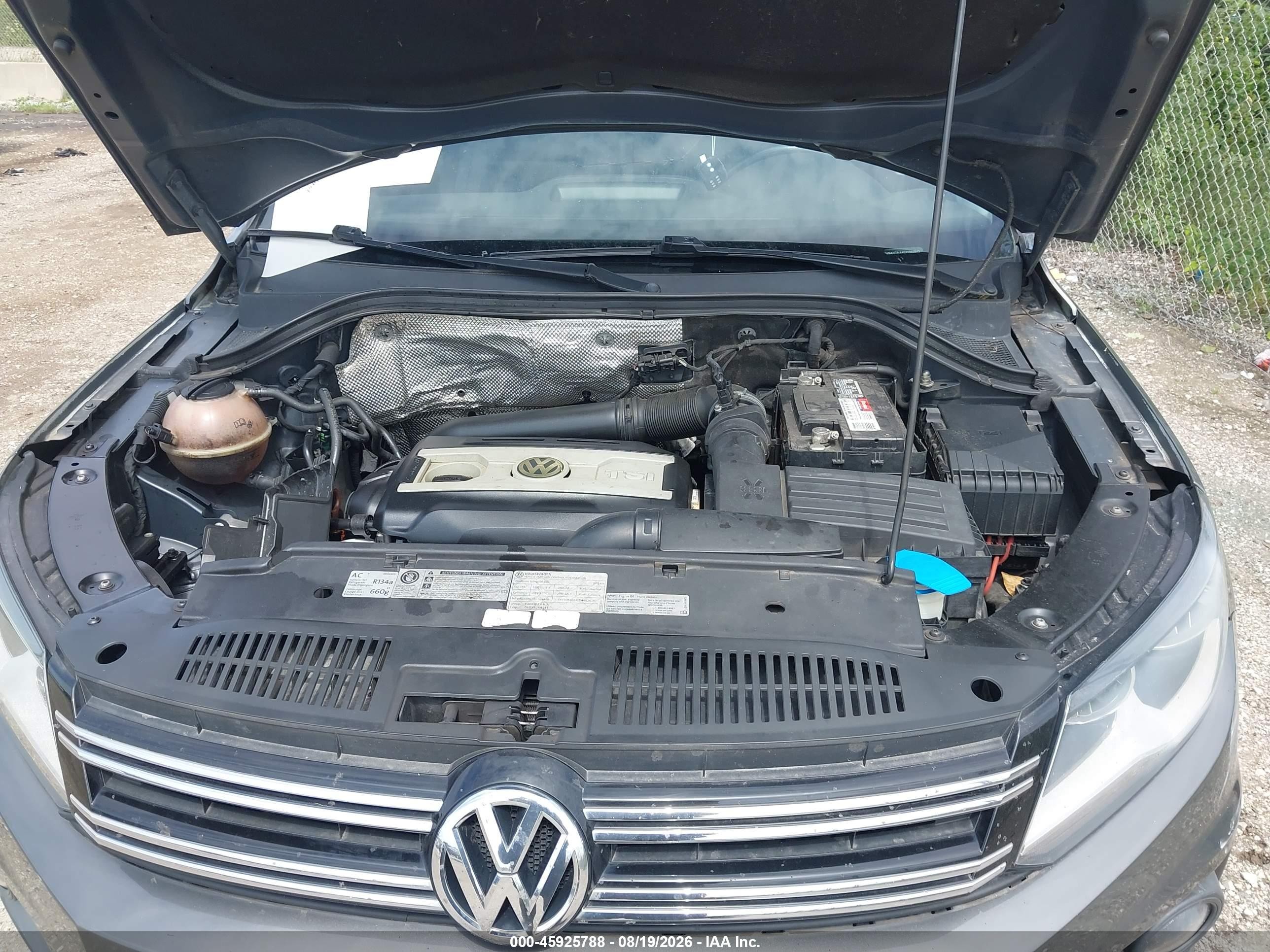 2012 Volkswagen Tiguan Se Серый vin: WVGAV7AX4CW002843
