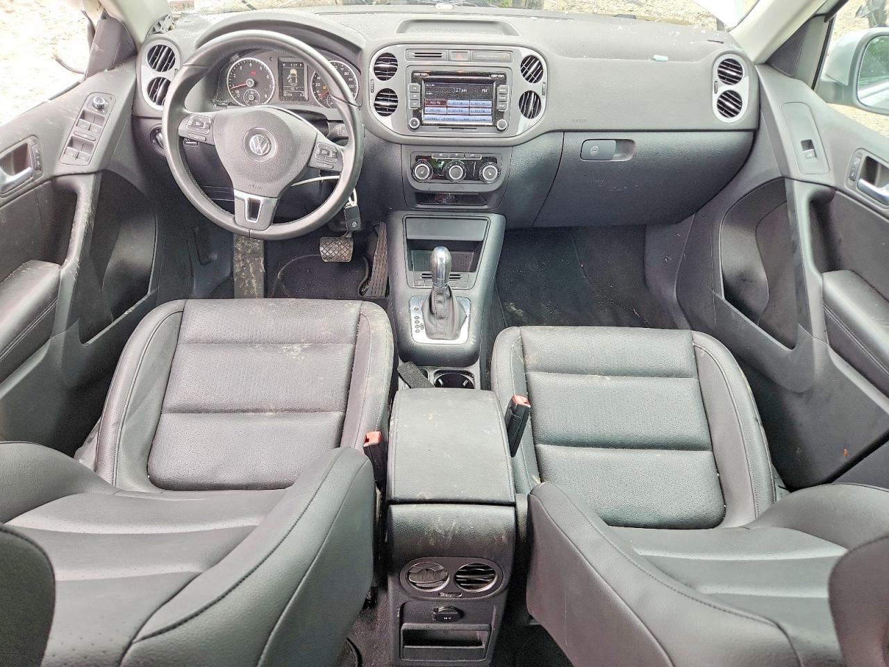 2012 Volkswagen Tiguan S Silver vin: WVGAV7AX4CW534514