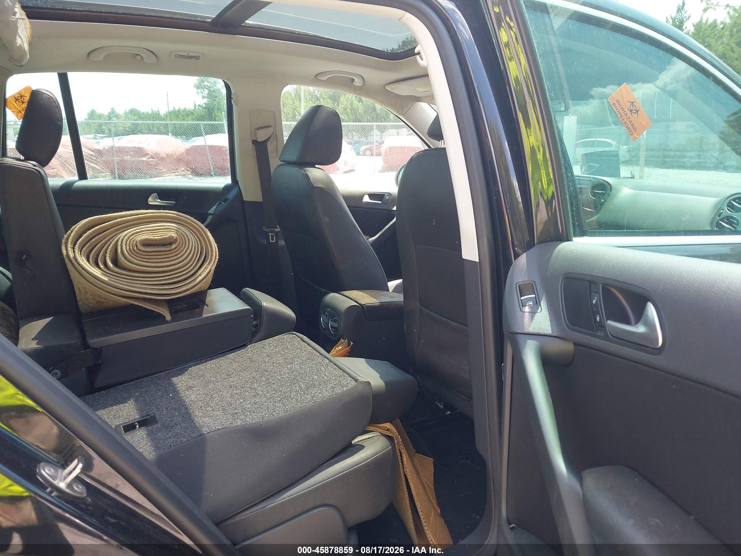 2012 Volkswagen Tiguan Se Black vin: WVGAV7AX4CW567867