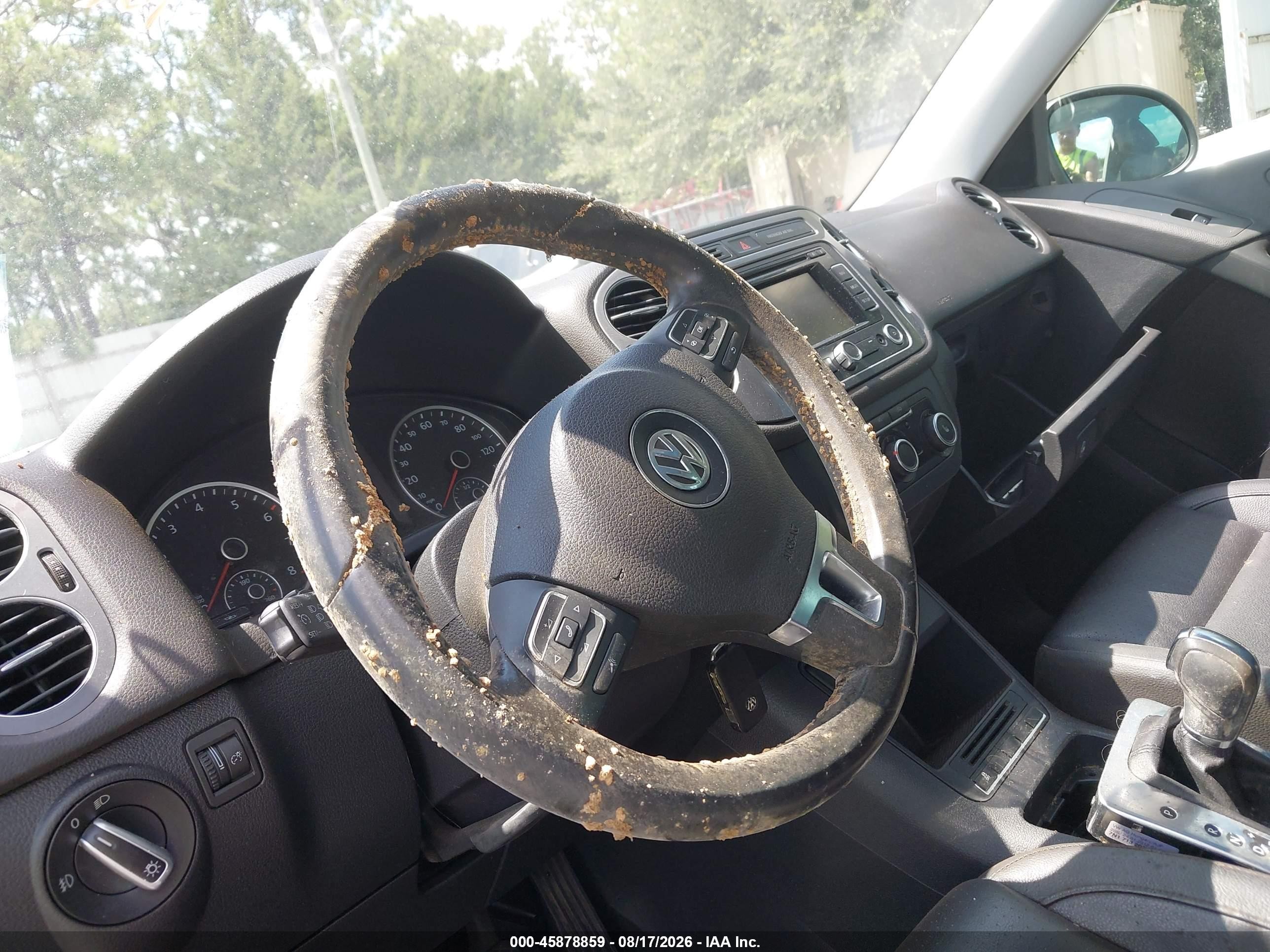 2012 Volkswagen Tiguan Se Black vin: WVGAV7AX4CW567867