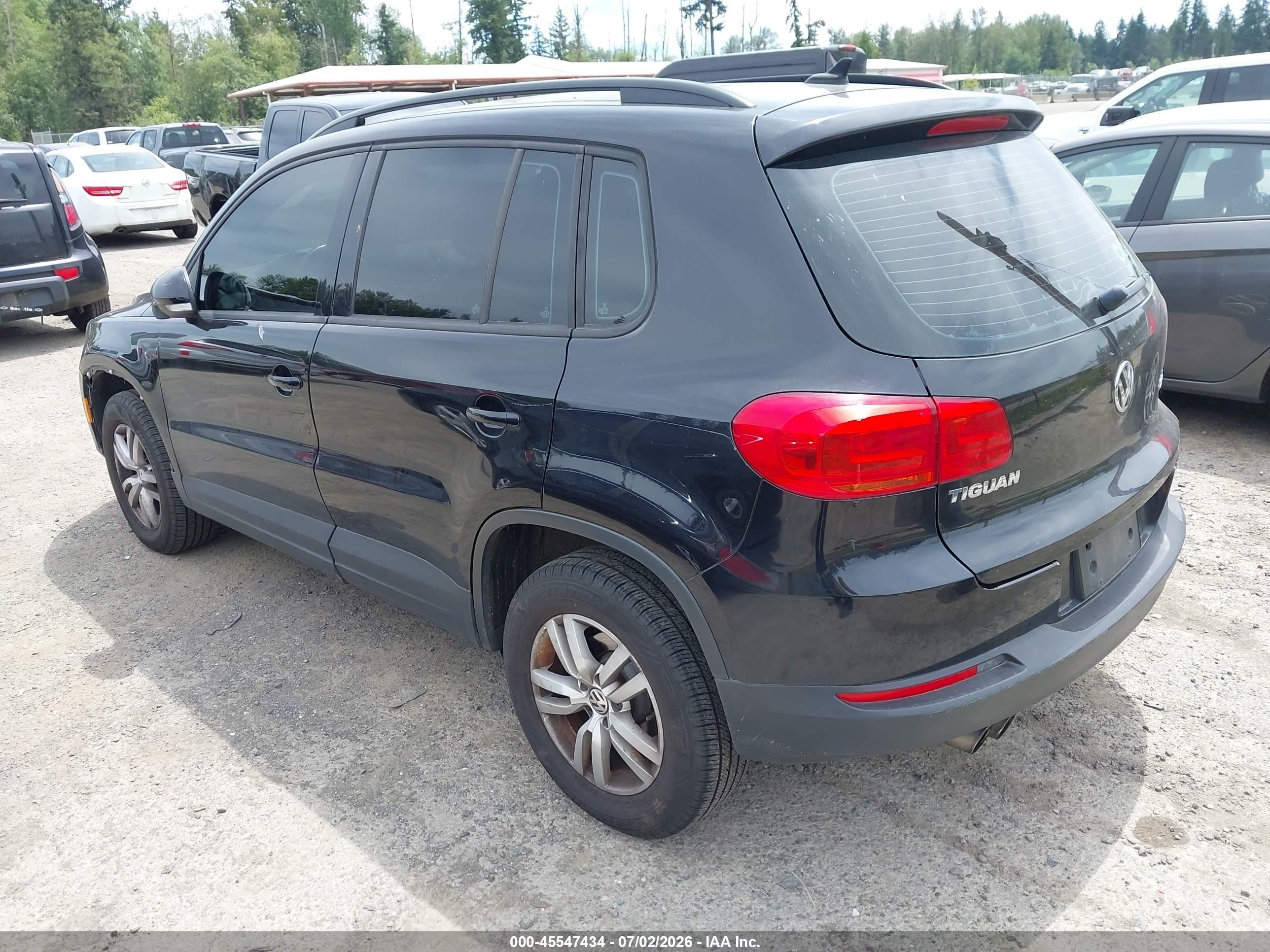2015 Volkswagen Tiguan S Black vin: WVGAV7AX4FW548787