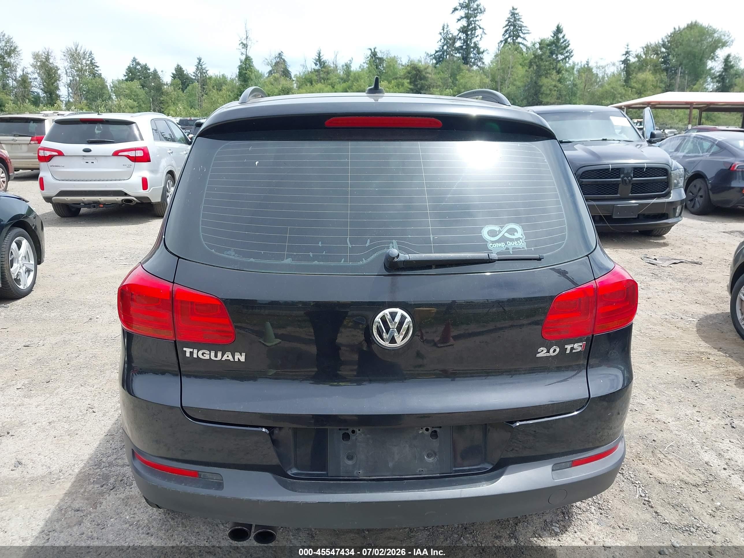2015 Volkswagen Tiguan S Black vin: WVGAV7AX4FW548787
