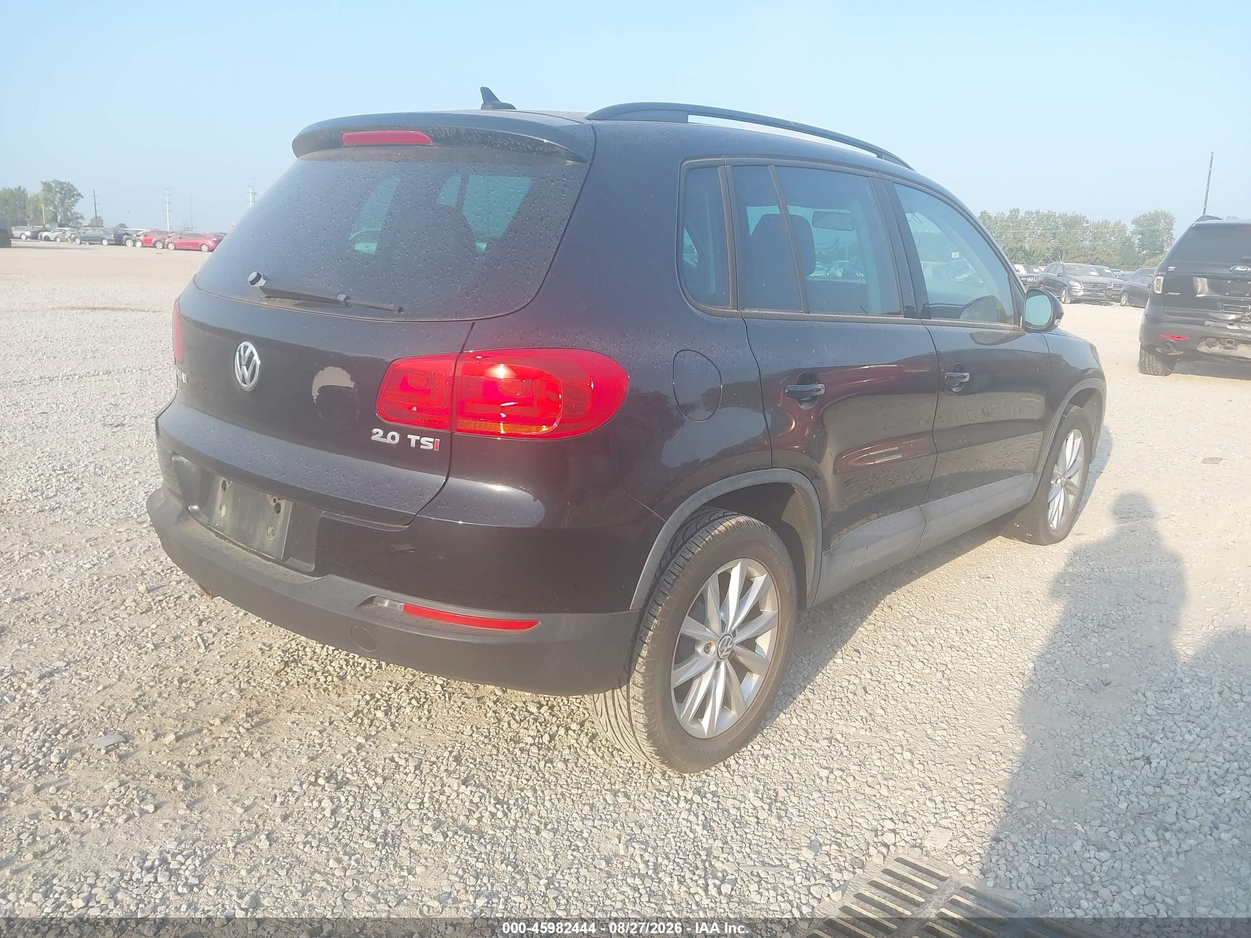 2015 Volkswagen Tiguan Se Black vin: WVGAV7AX4FW549082