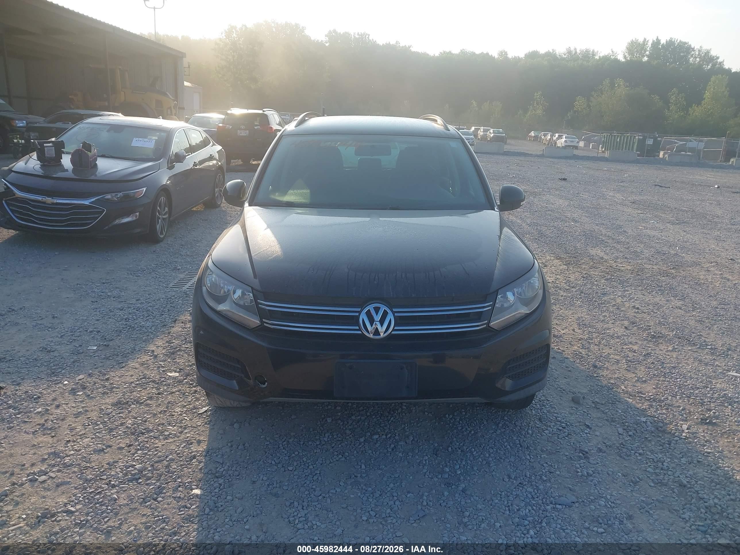 2015 Volkswagen Tiguan Se Black vin: WVGAV7AX4FW549082