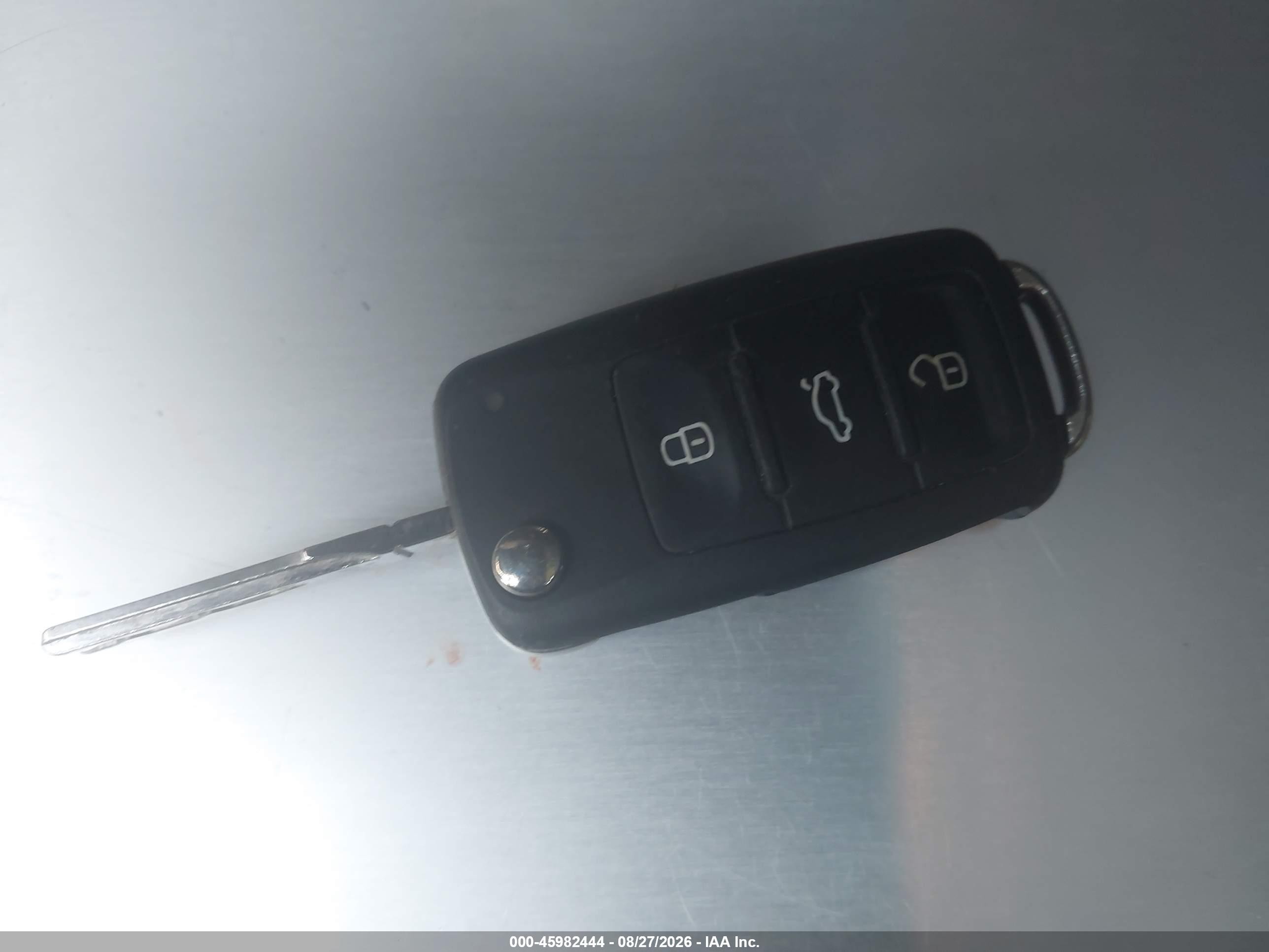 2015 Volkswagen Tiguan Se Black vin: WVGAV7AX4FW549082