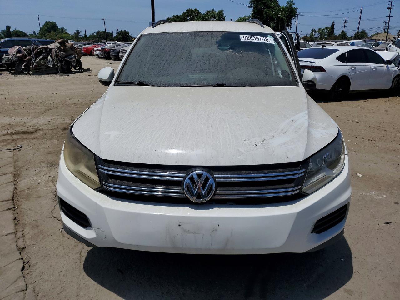 2015 Volkswagen Tiguan S White vin: WVGAV7AX4FW614495