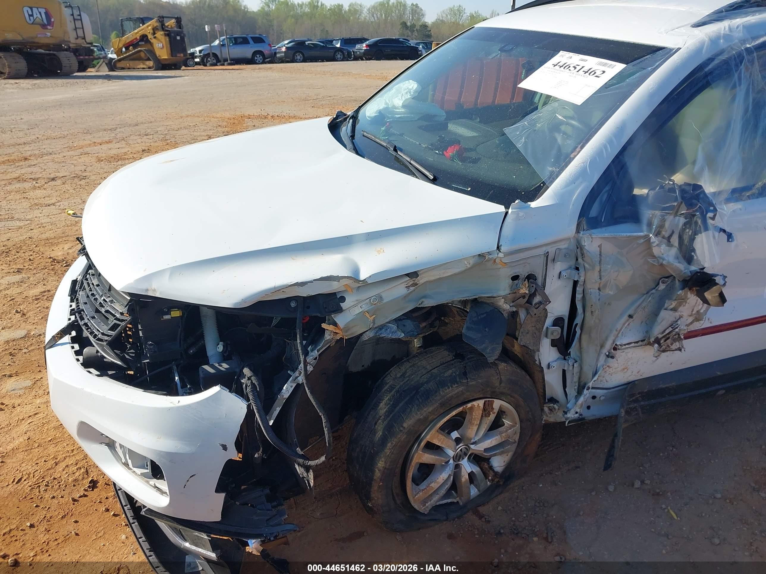 2017 Volkswagen Tiguan 2.0t/2.0t S White vin: WVGAV7AX4HK023612