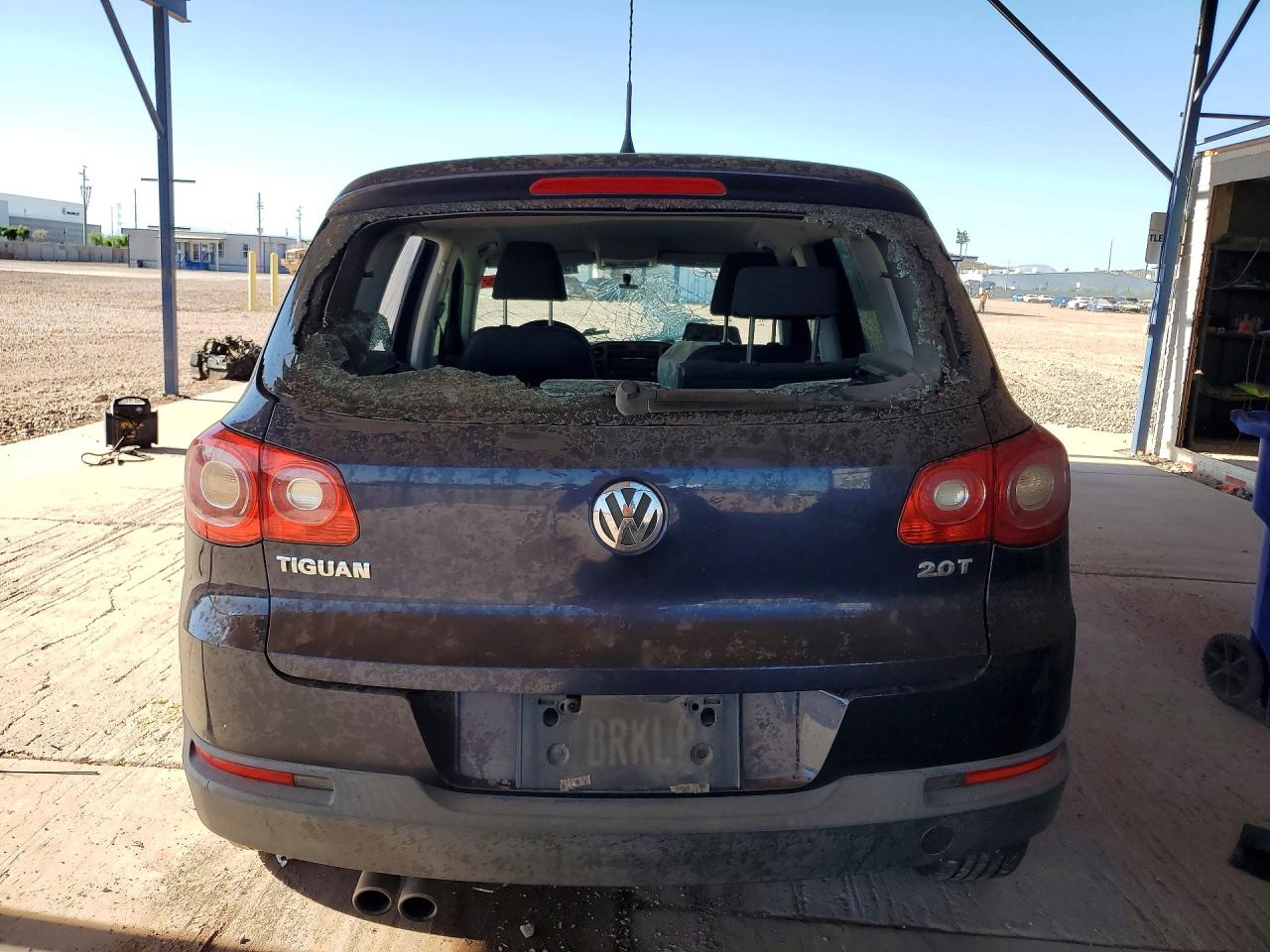 2011 Volkswagen Tiguan S Black vin: WVGAV7AX5BW501651