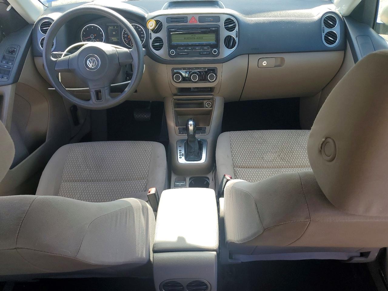 2011 Volkswagen Tiguan S Gray vin: WVGAV7AX5BW527196