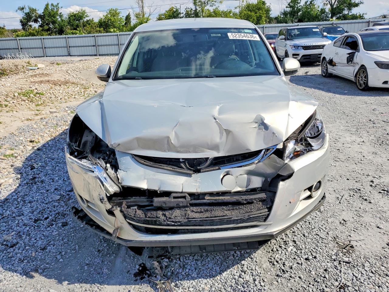 2011 Volkswagen Tiguan S Серебряный vin: WVGAV7AX5BW548727