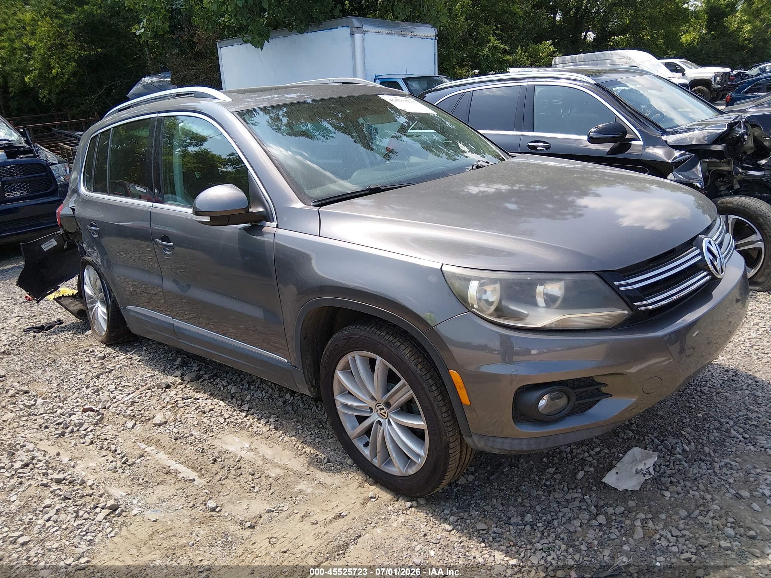 2012 Volkswagen Tiguan Se Gray vin: WVGAV7AX5CW004519