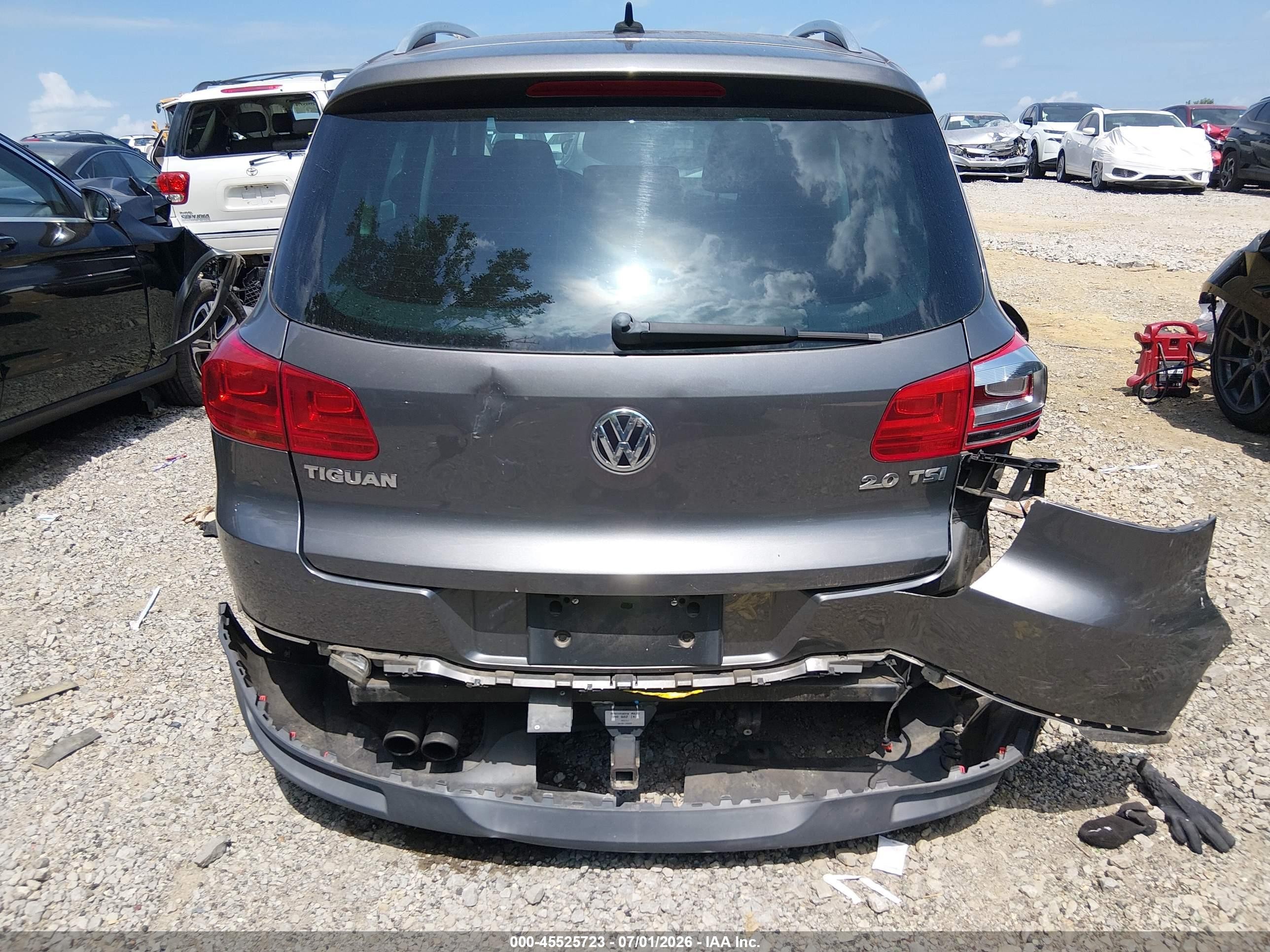 2012 Volkswagen Tiguan Se Gray vin: WVGAV7AX5CW004519