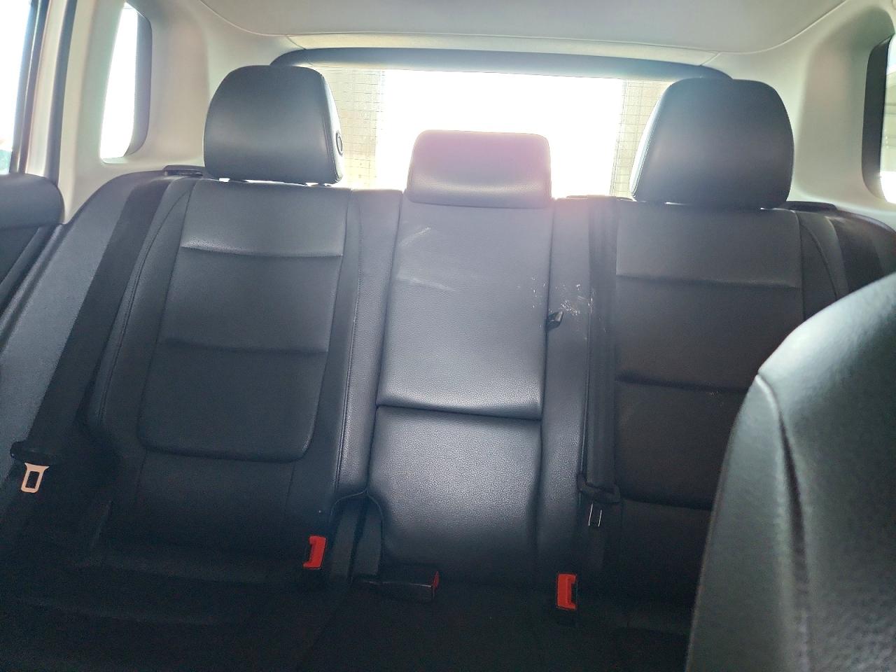 2012 Volkswagen Tiguan S/se/sel Silver vin: WVGAV7AX5CW527068