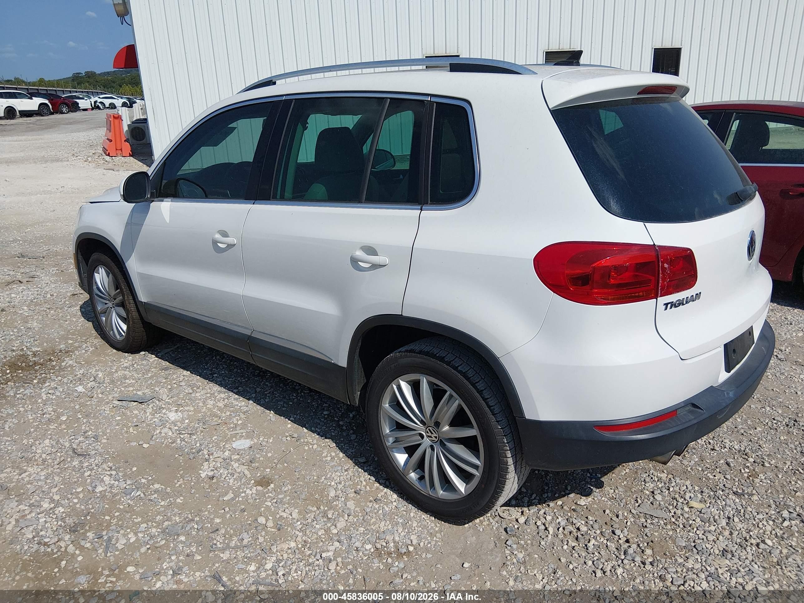 2013 Volkswagen Tiguan Se White vin: WVGAV7AX5DW543952