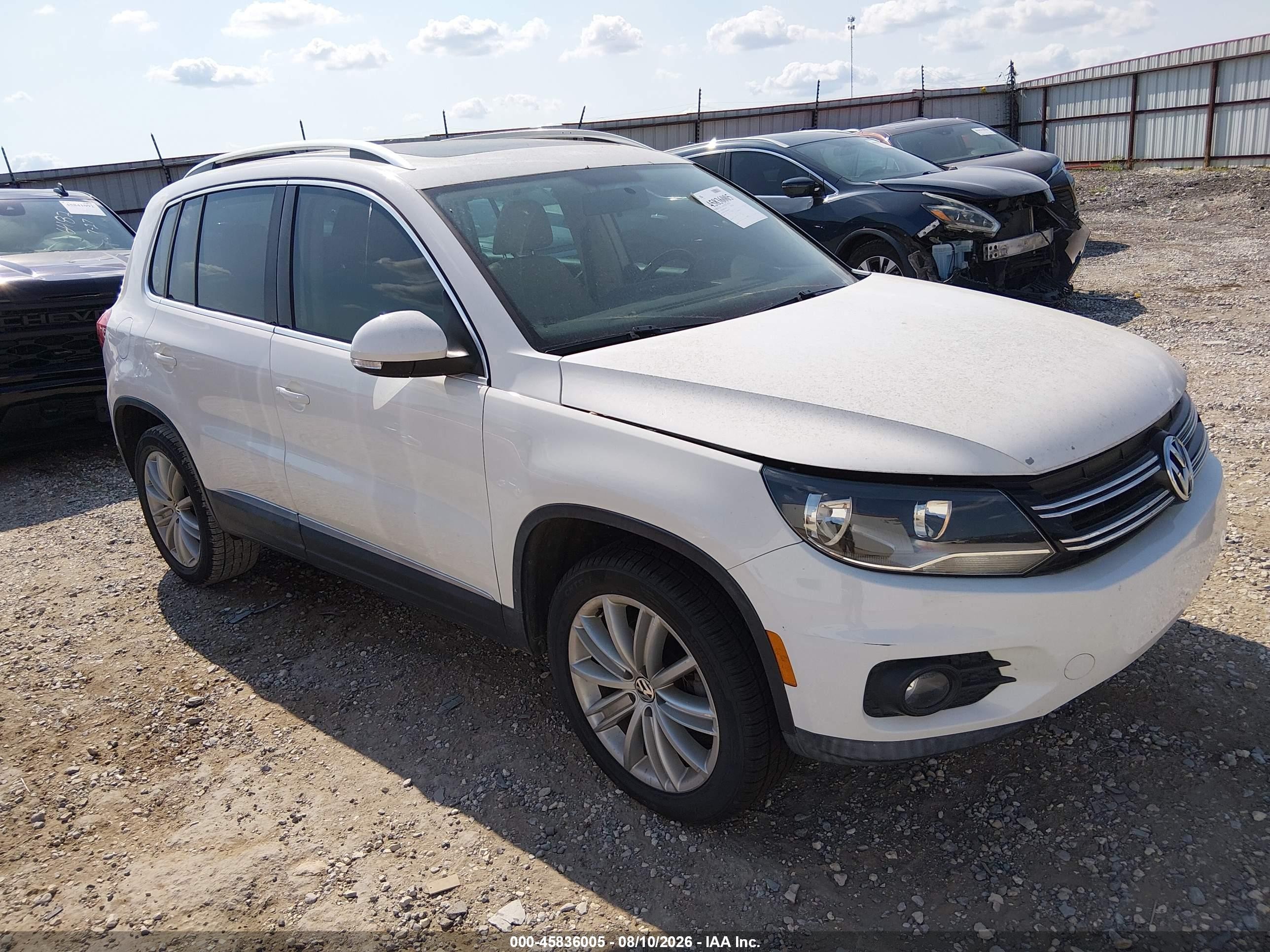 2013 Volkswagen Tiguan Se White vin: WVGAV7AX5DW543952