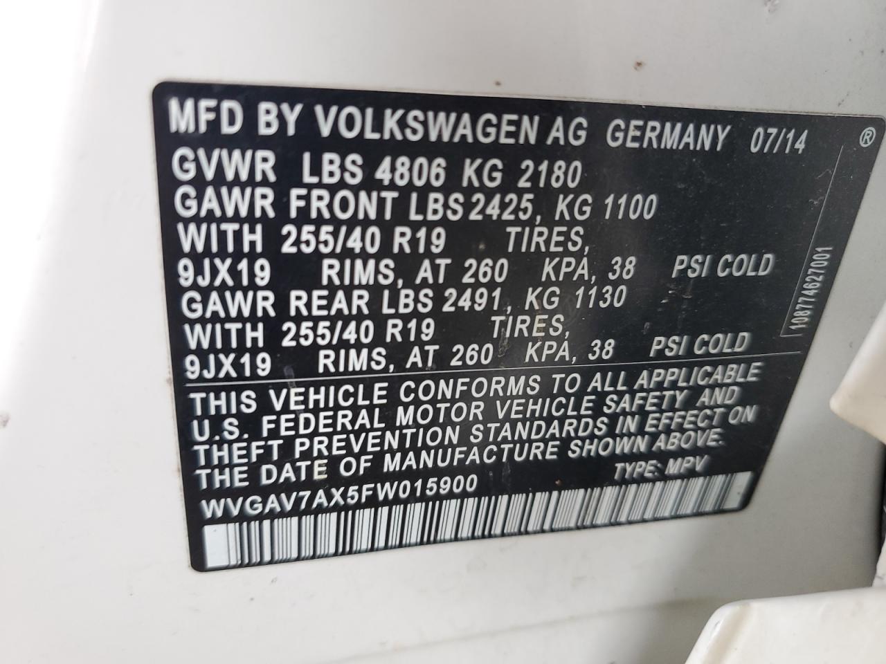 2015 Volkswagen Tiguan S White vin: WVGAV7AX5FW015900