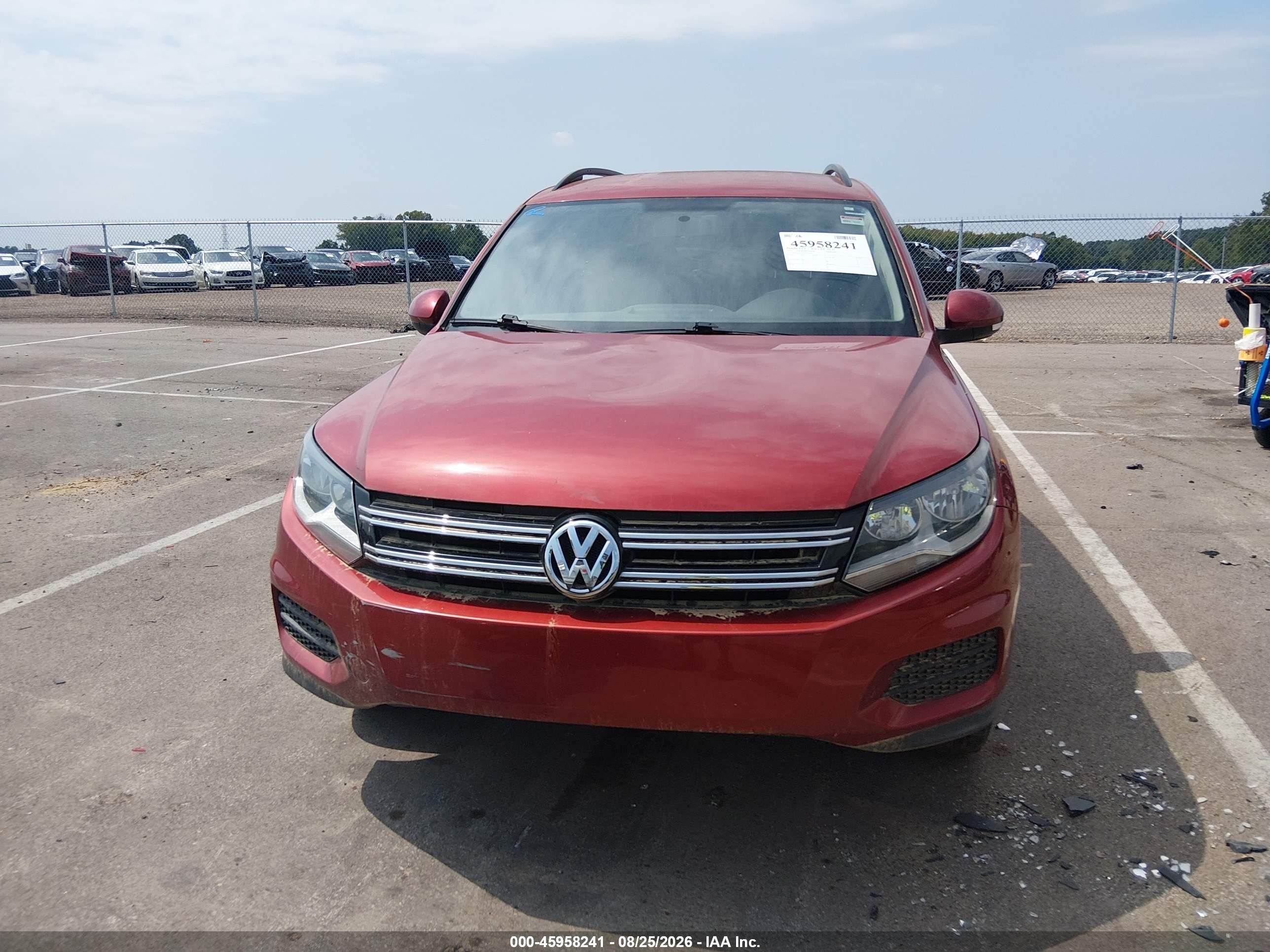 2015 Volkswagen Tiguan S Red vin: WVGAV7AX5FW103457