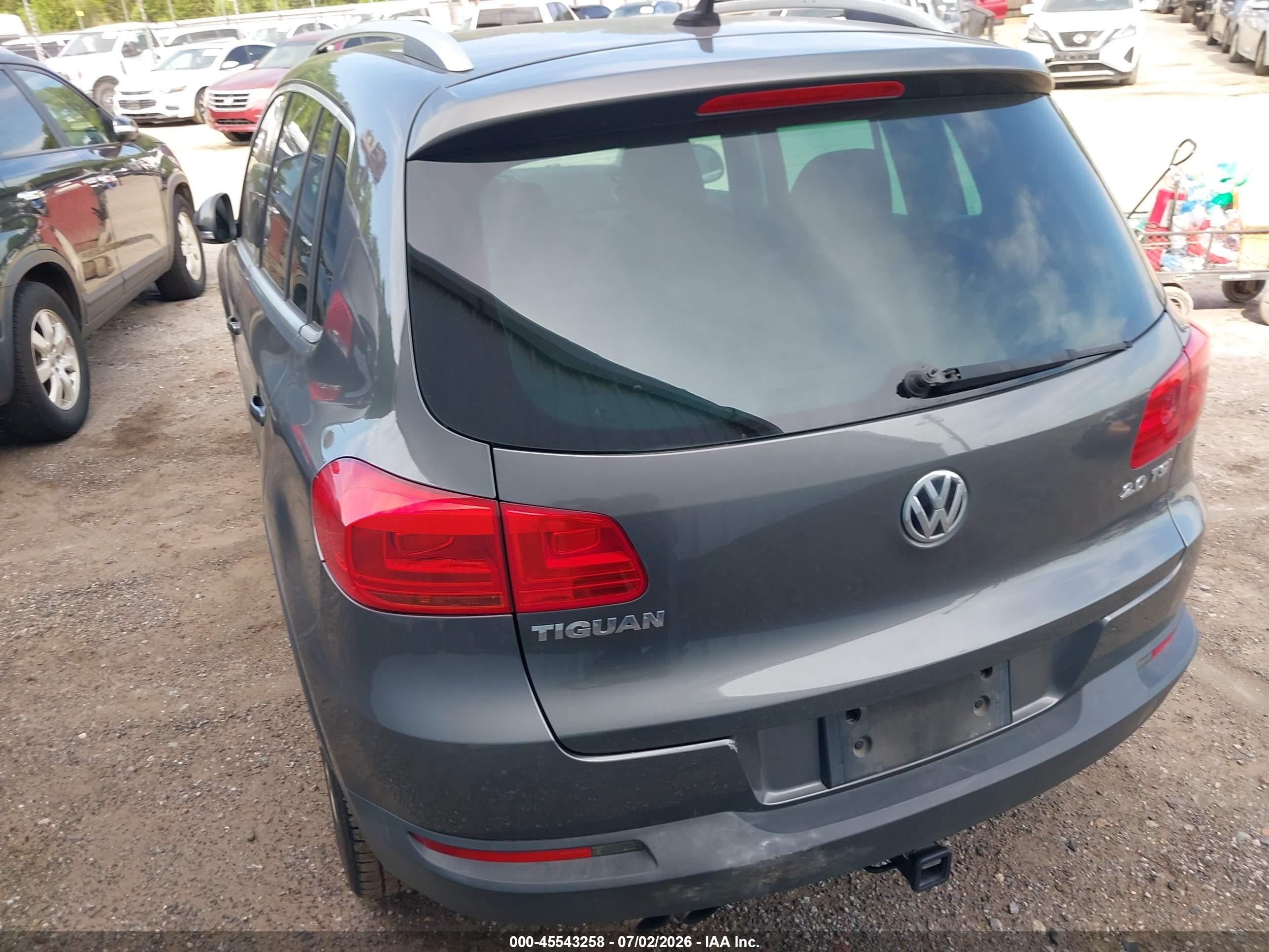 2015 Volkswagen Tiguan Se Gray vin: WVGAV7AX5FW569275