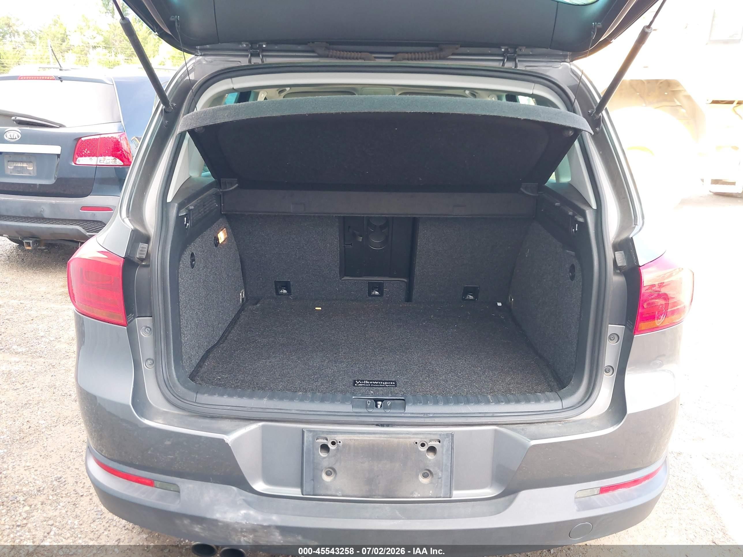 2015 Volkswagen Tiguan Se Gray vin: WVGAV7AX5FW569275
