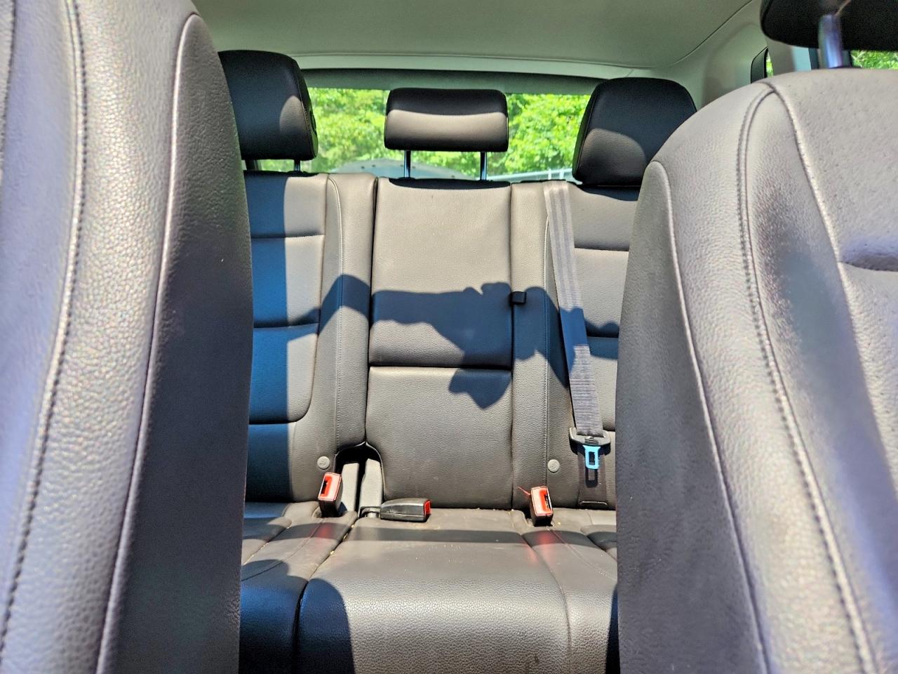 2013 Volkswagen Tiguan S Silver vin: WVGAV7AX6DW502438